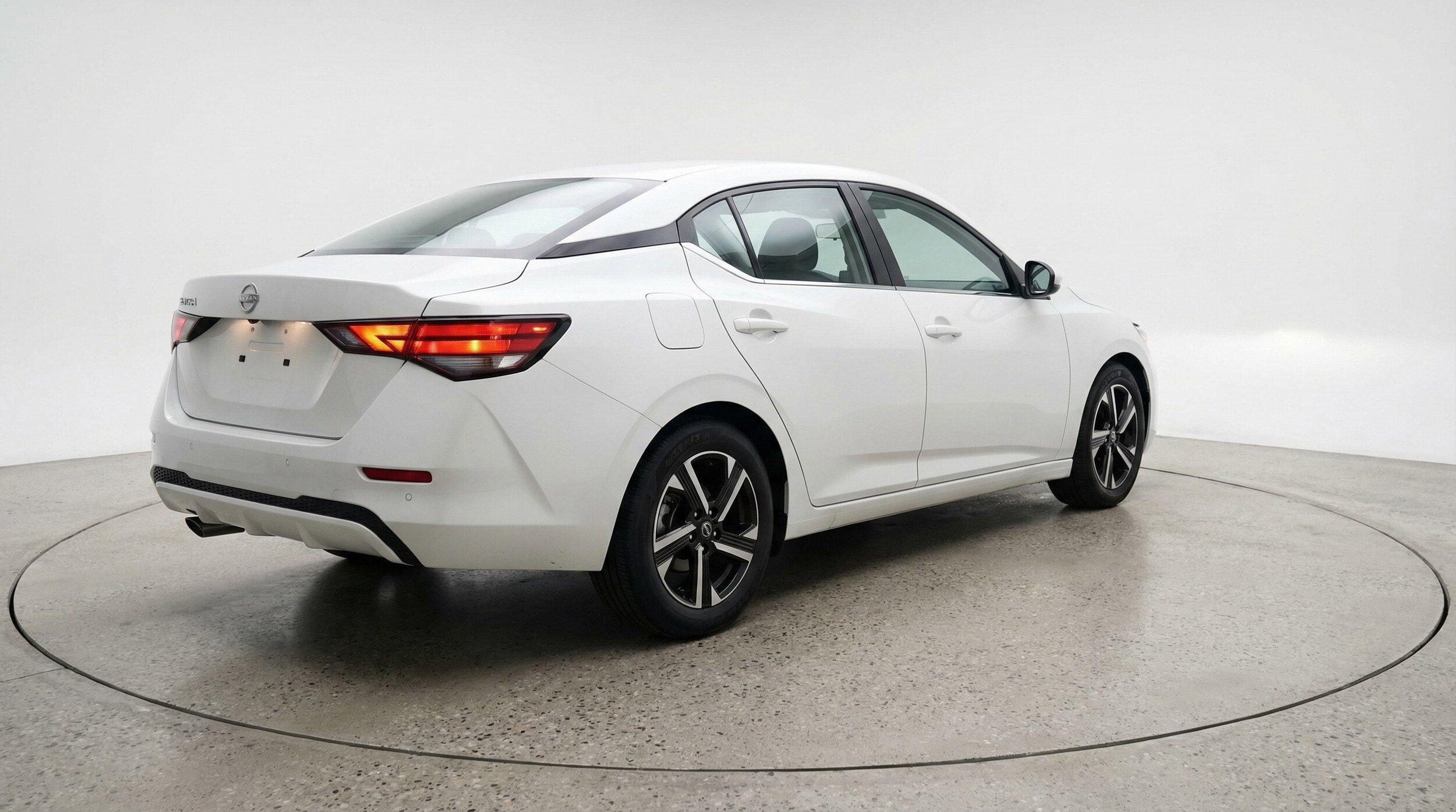 Thumbnail: 2025 Nissan Sentra - 9