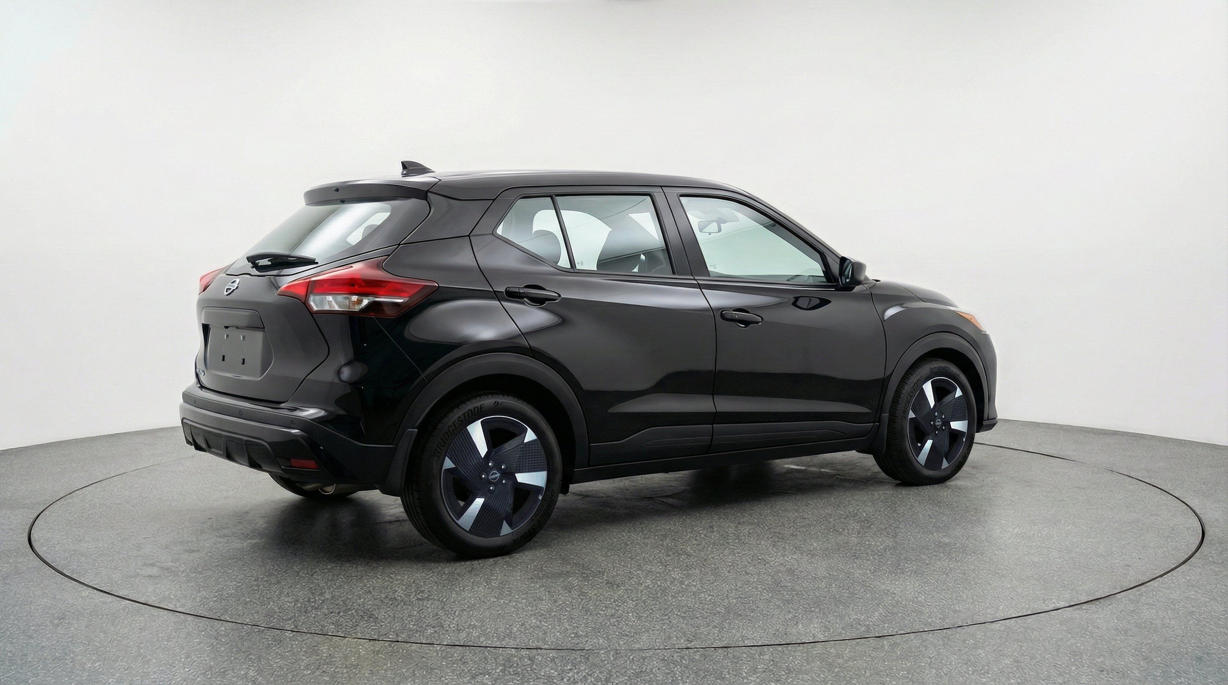 Thumbnail: 2026 Nissan Kicks - 9
