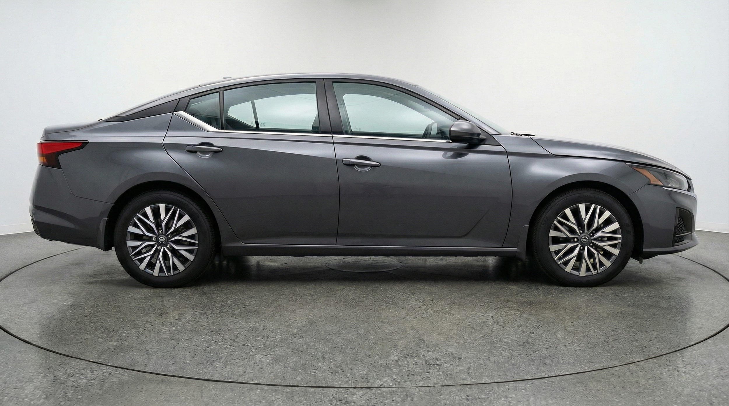 Thumbnail: 2025 Nissan Altima - 8