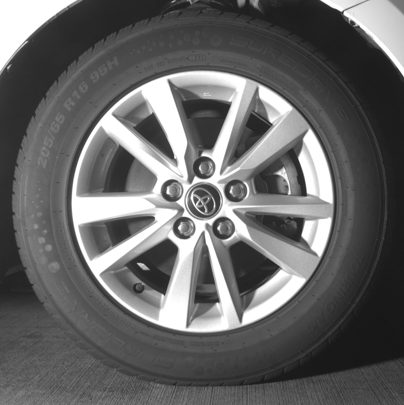 Thumbnail: 2025 Toyota Camry - 10