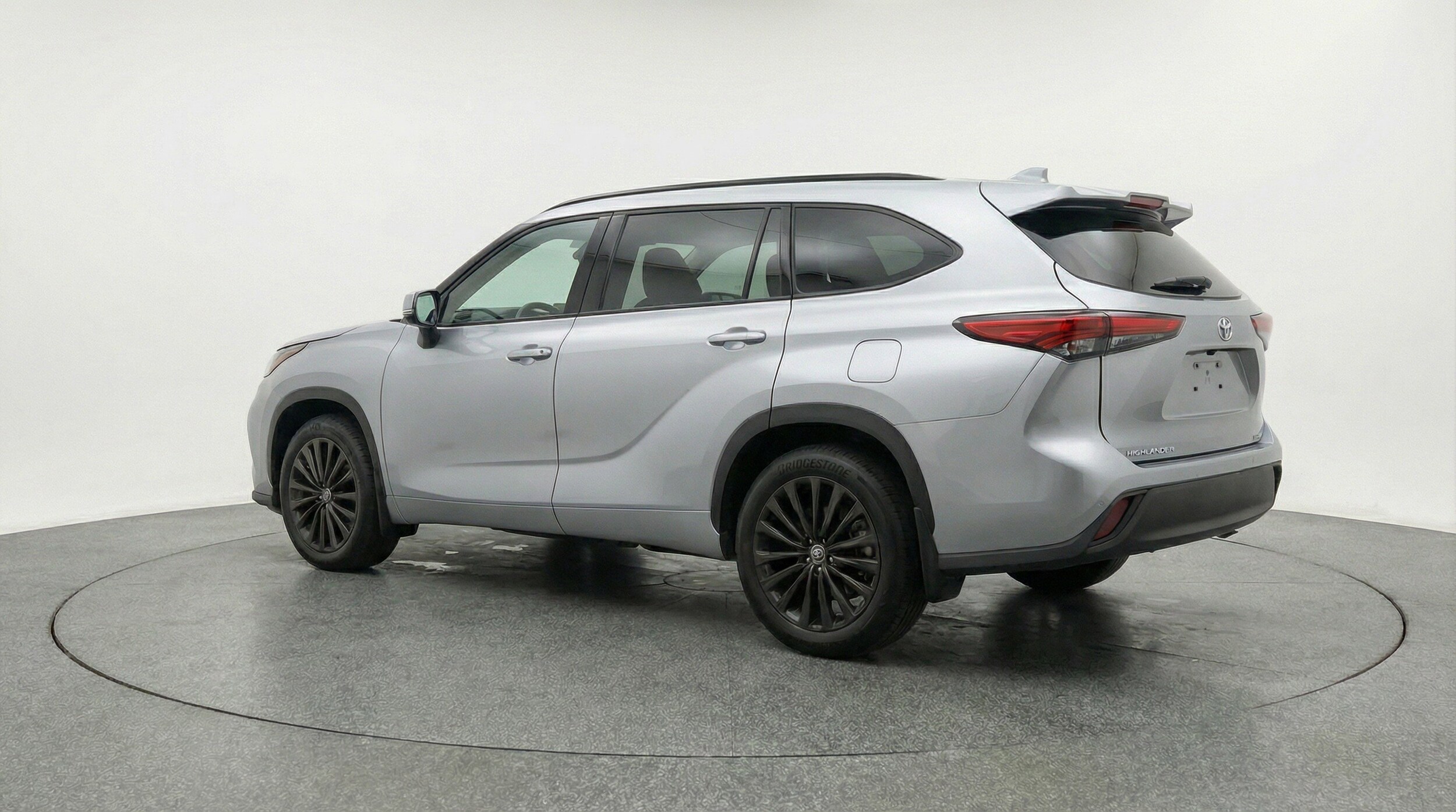 Thumbnail: 2025 Toyota Highlander - 6