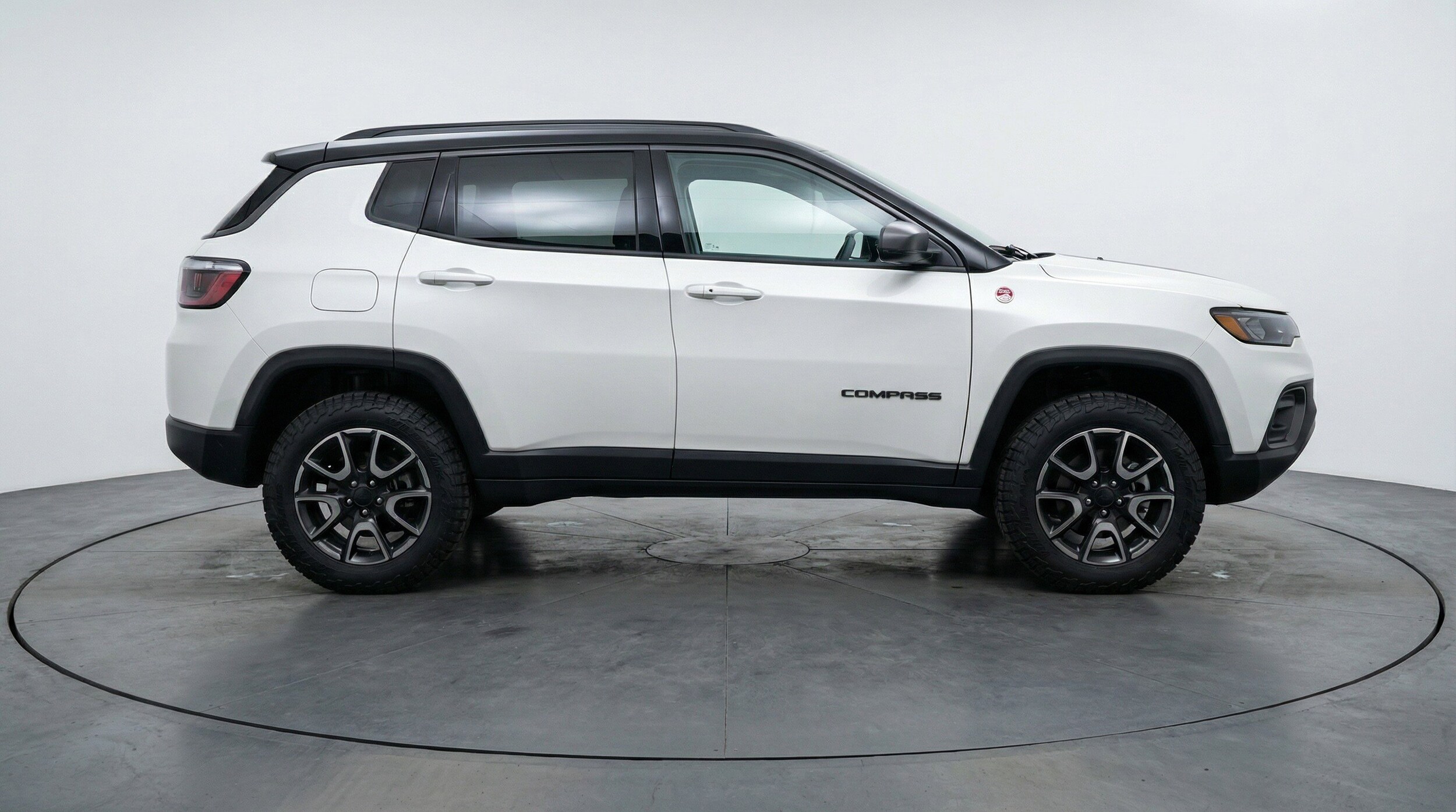 Thumbnail: 2025 Jeep Compass - 11