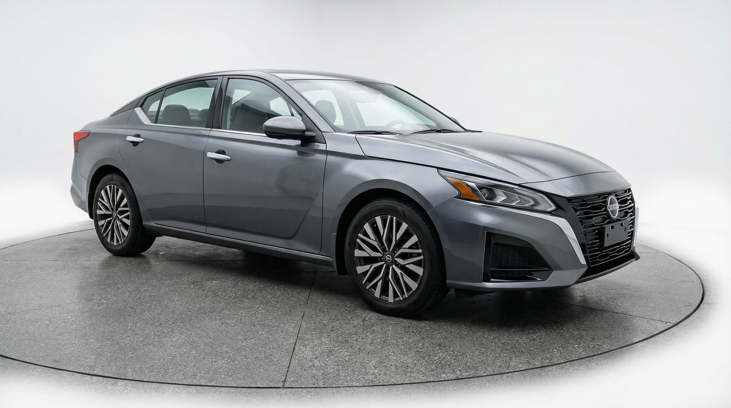 Thumbnail: 2025 Nissan Altima - 1