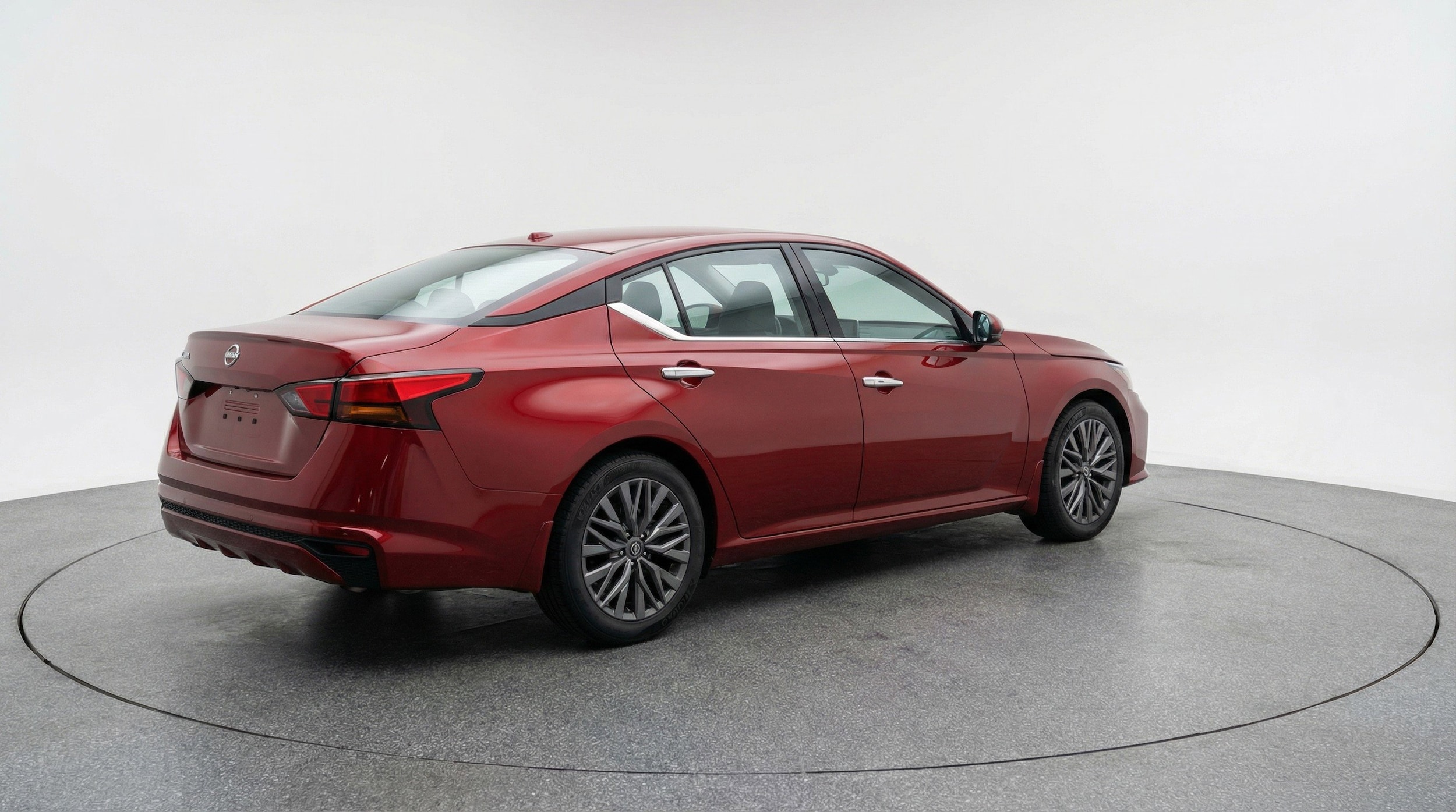 Thumbnail: 2025 Nissan Altima - 9