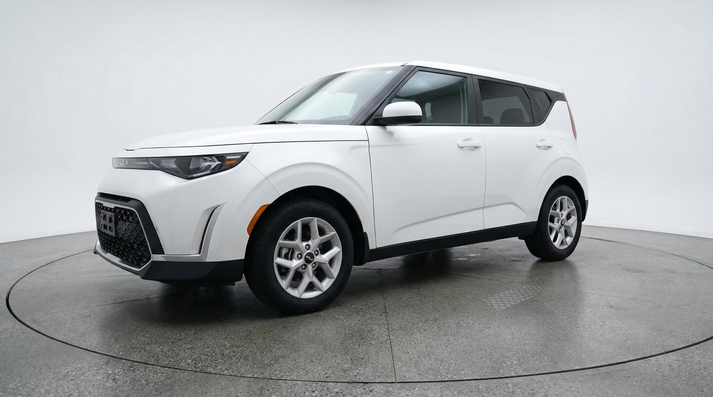 Thumbnail: 2025 Kia Soul - 3