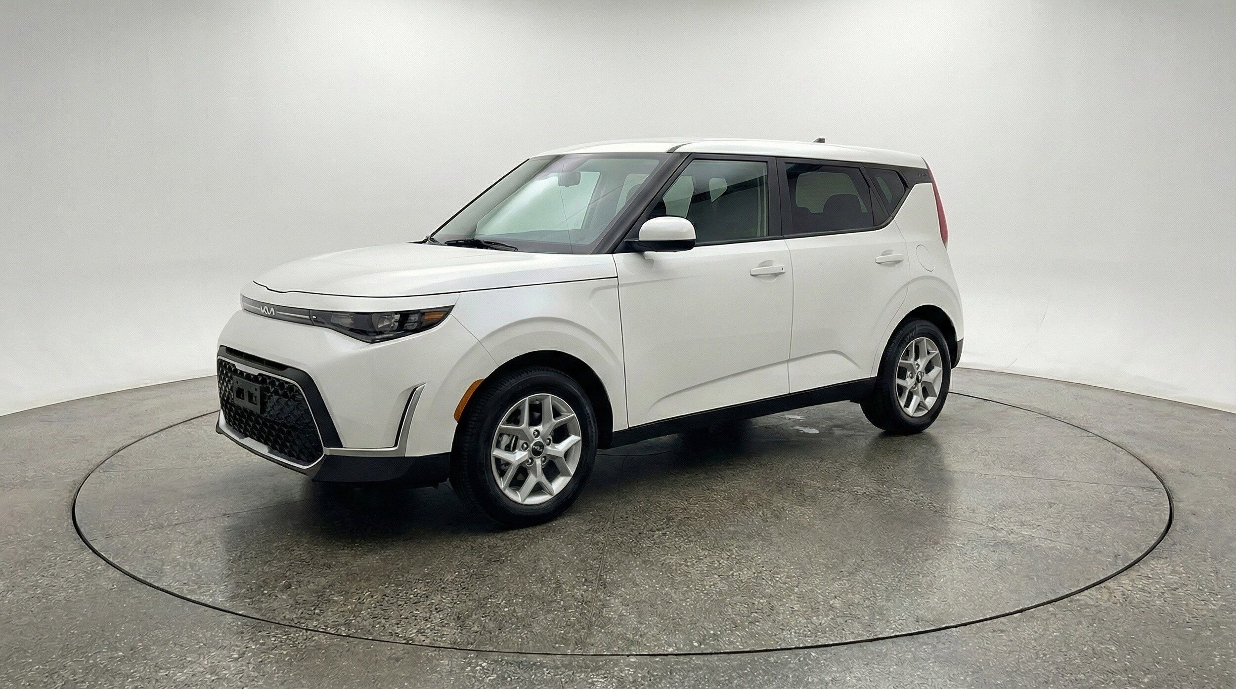 Thumbnail: 2025 Kia Soul - 3