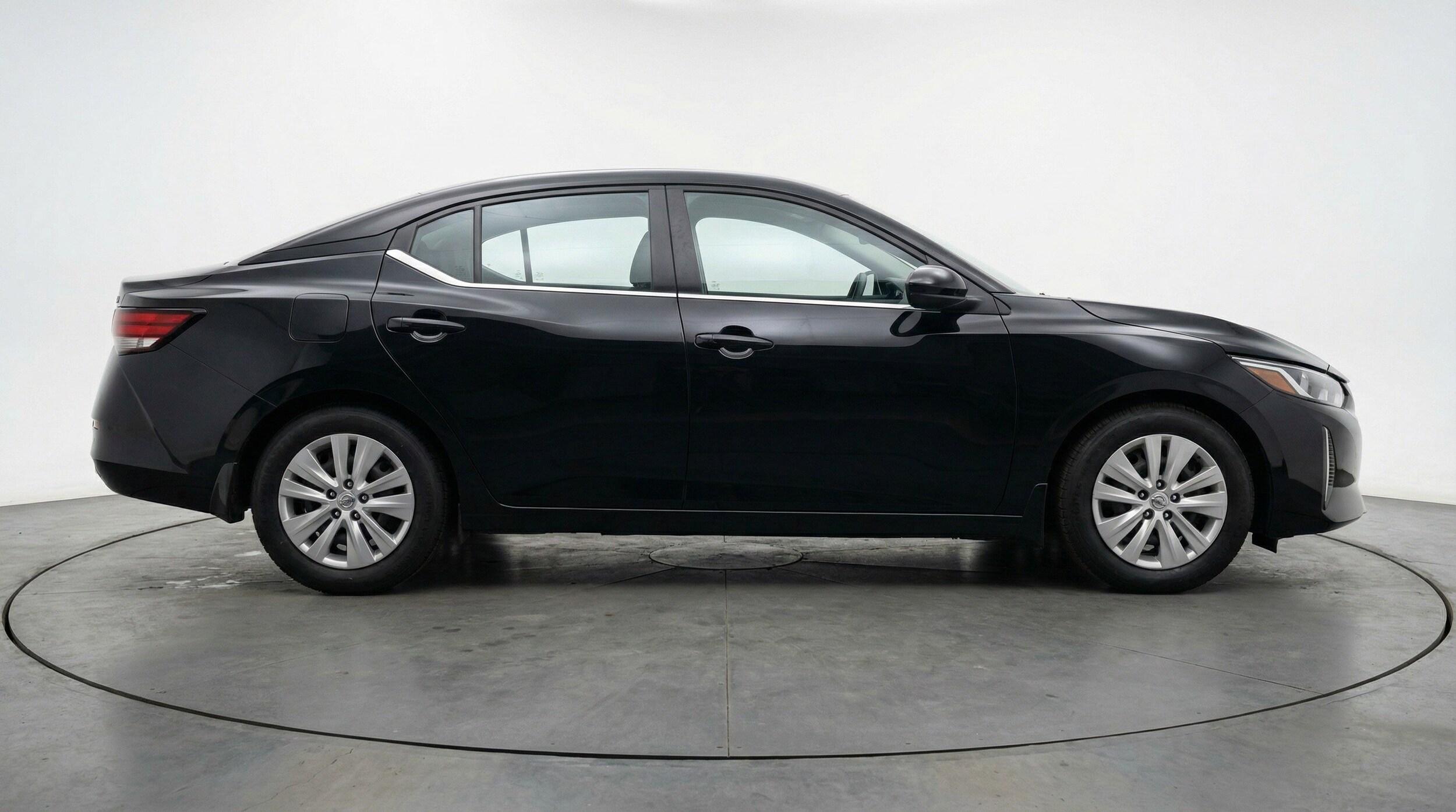 Thumbnail: 2025 Nissan Sentra - 11