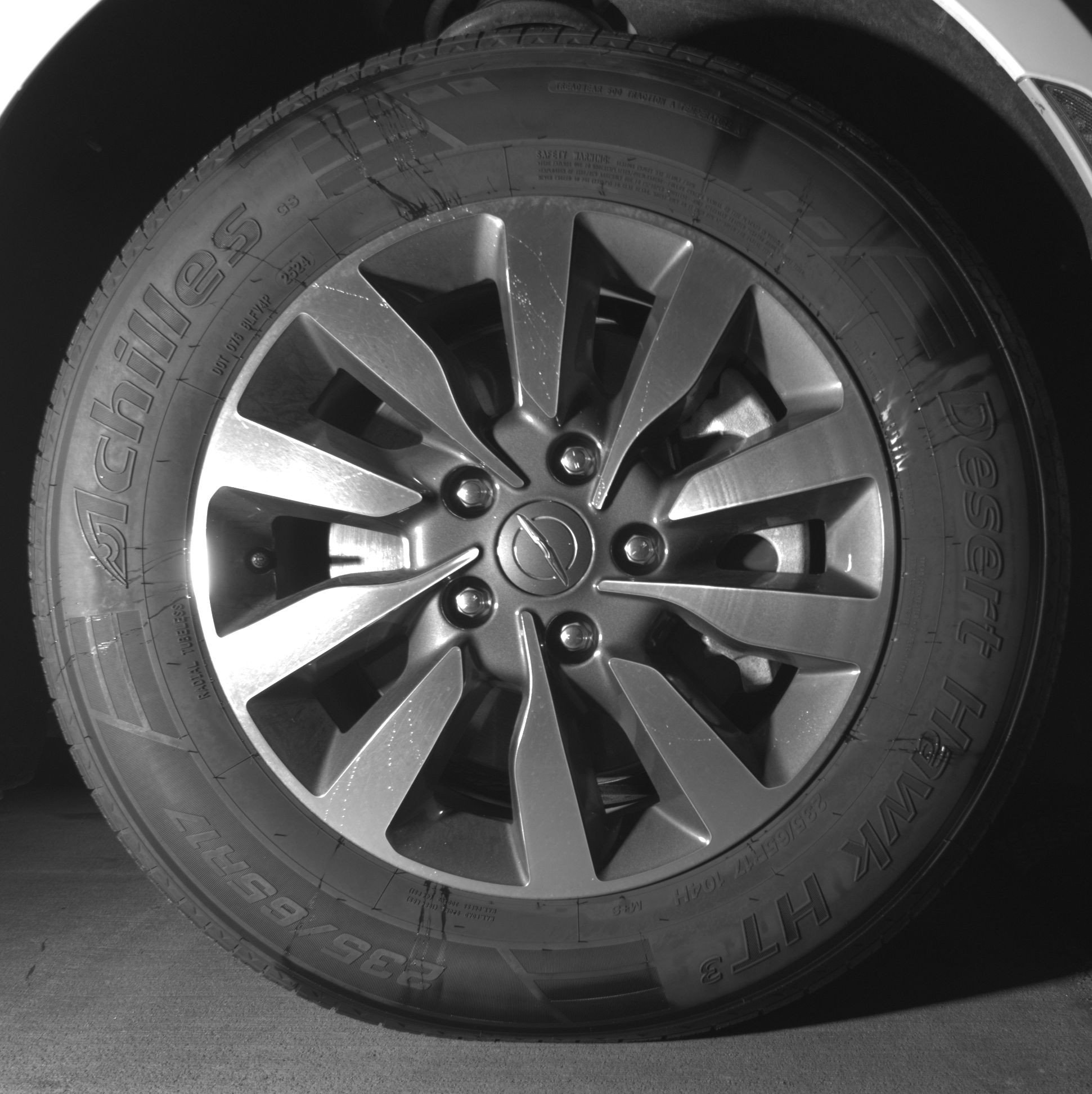 Thumbnail: 2023 Chrysler Pacifica - 13
