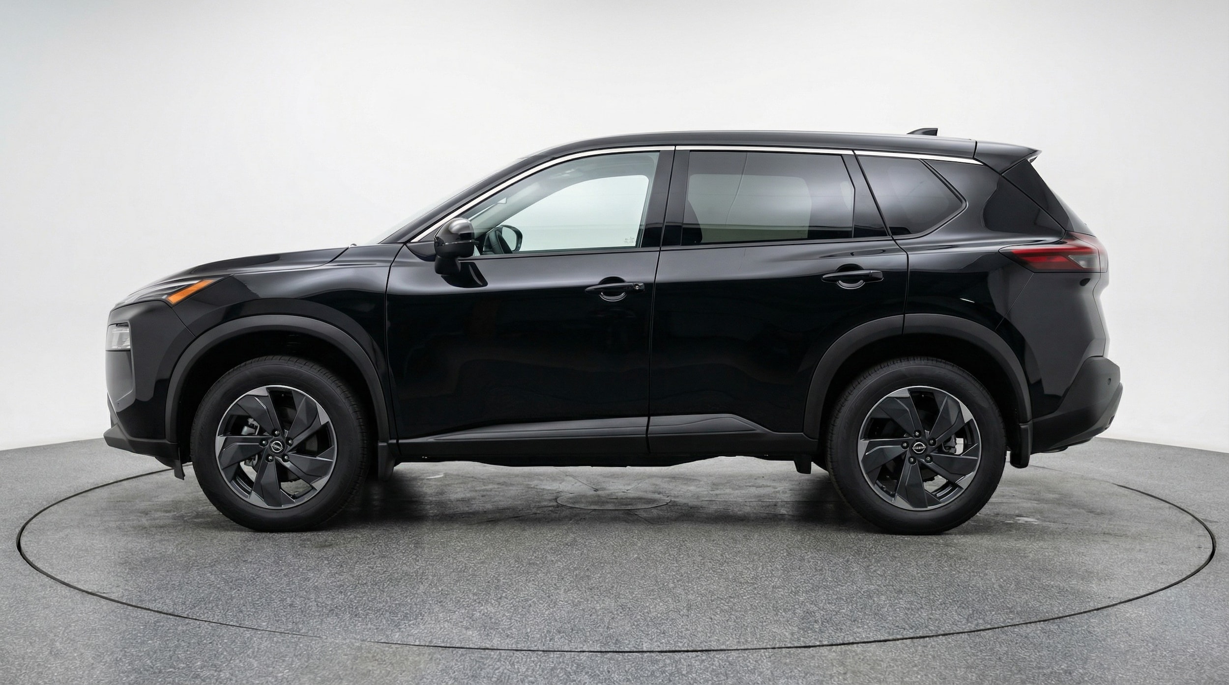 Thumbnail: 2025 Nissan Rogue - 4