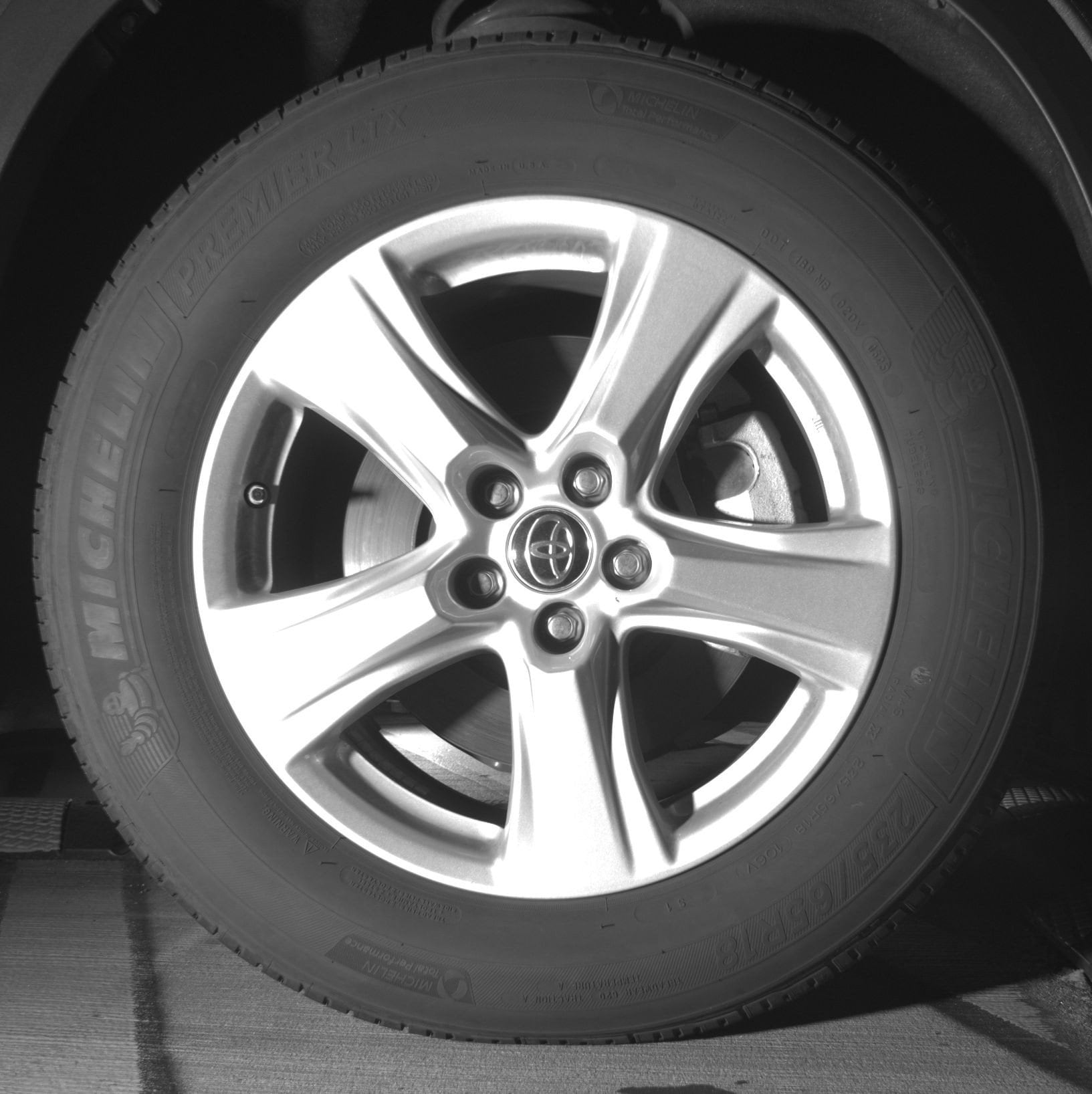 Thumbnail: 2025 Toyota Highlander - 13