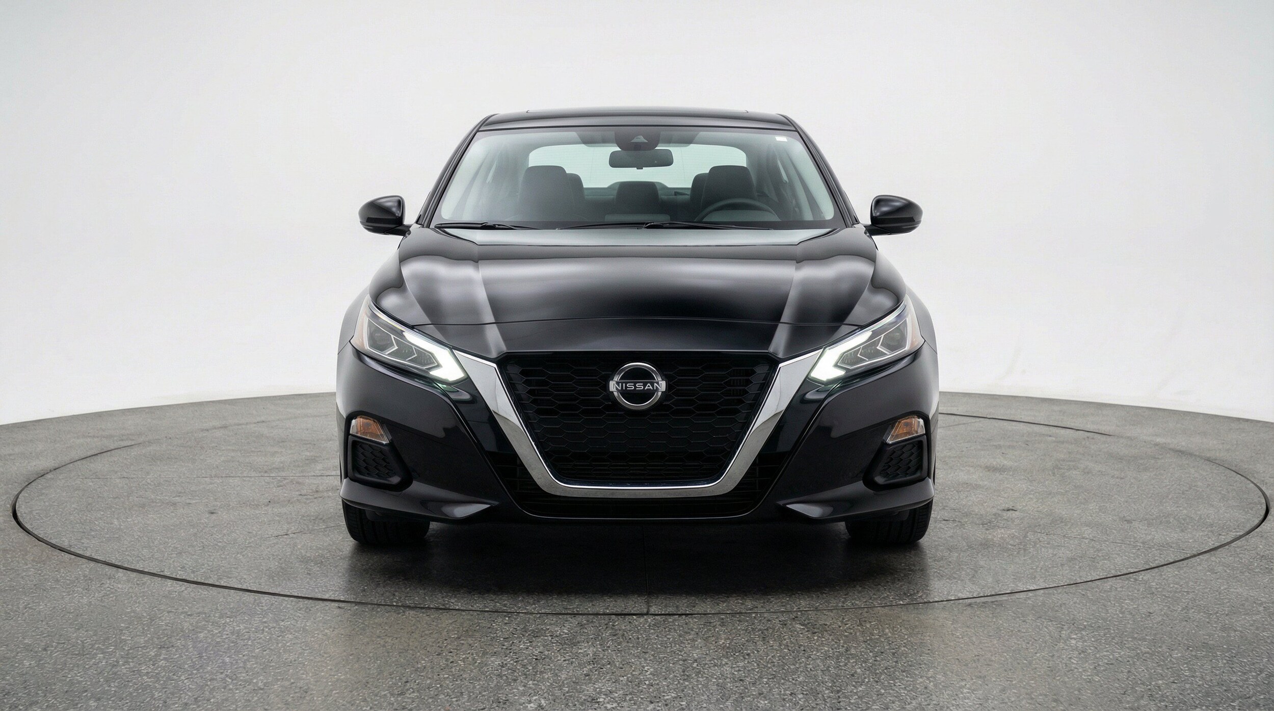 Thumbnail: 2025 Nissan Altima - 2