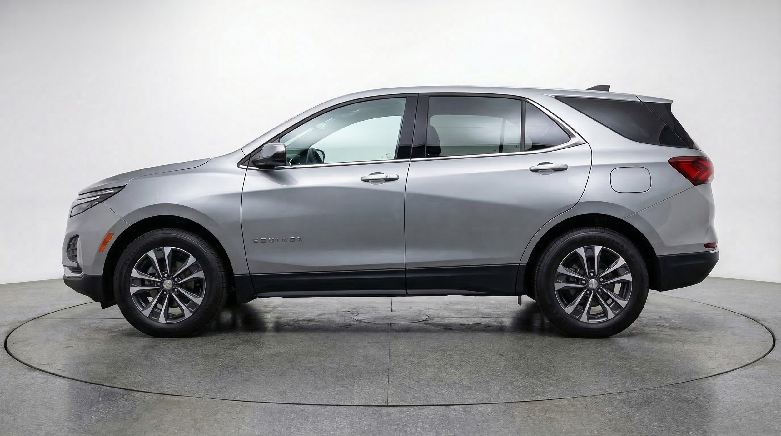 Thumbnail: 2025 Chevrolet Equinox - 4