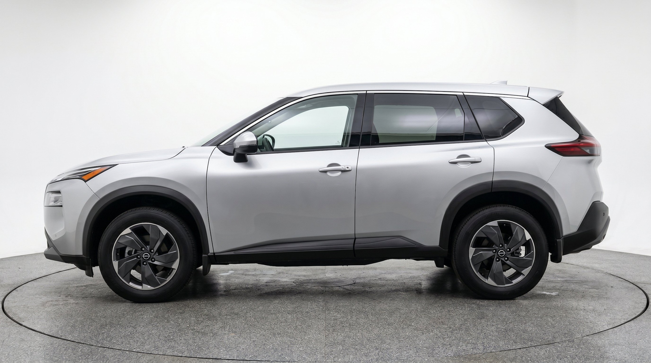 Thumbnail: 2025 Nissan Rogue - 5