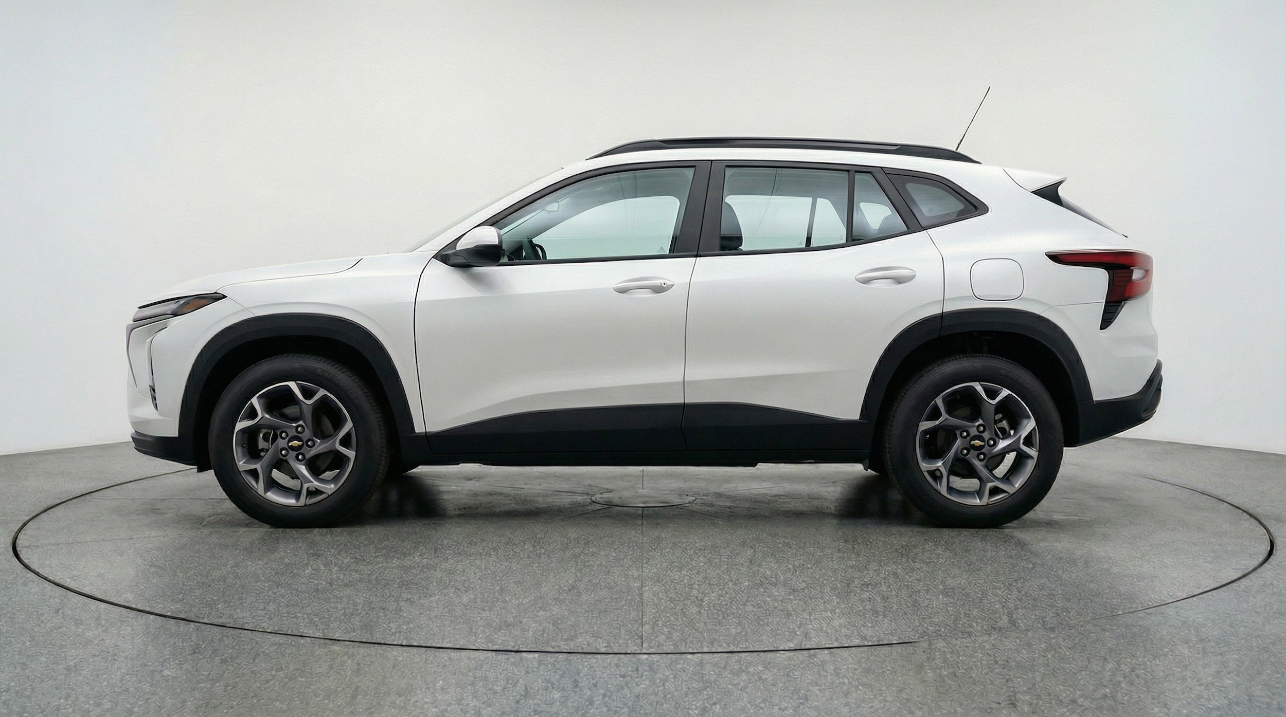 Thumbnail: 2025 Chevrolet Trax - 5