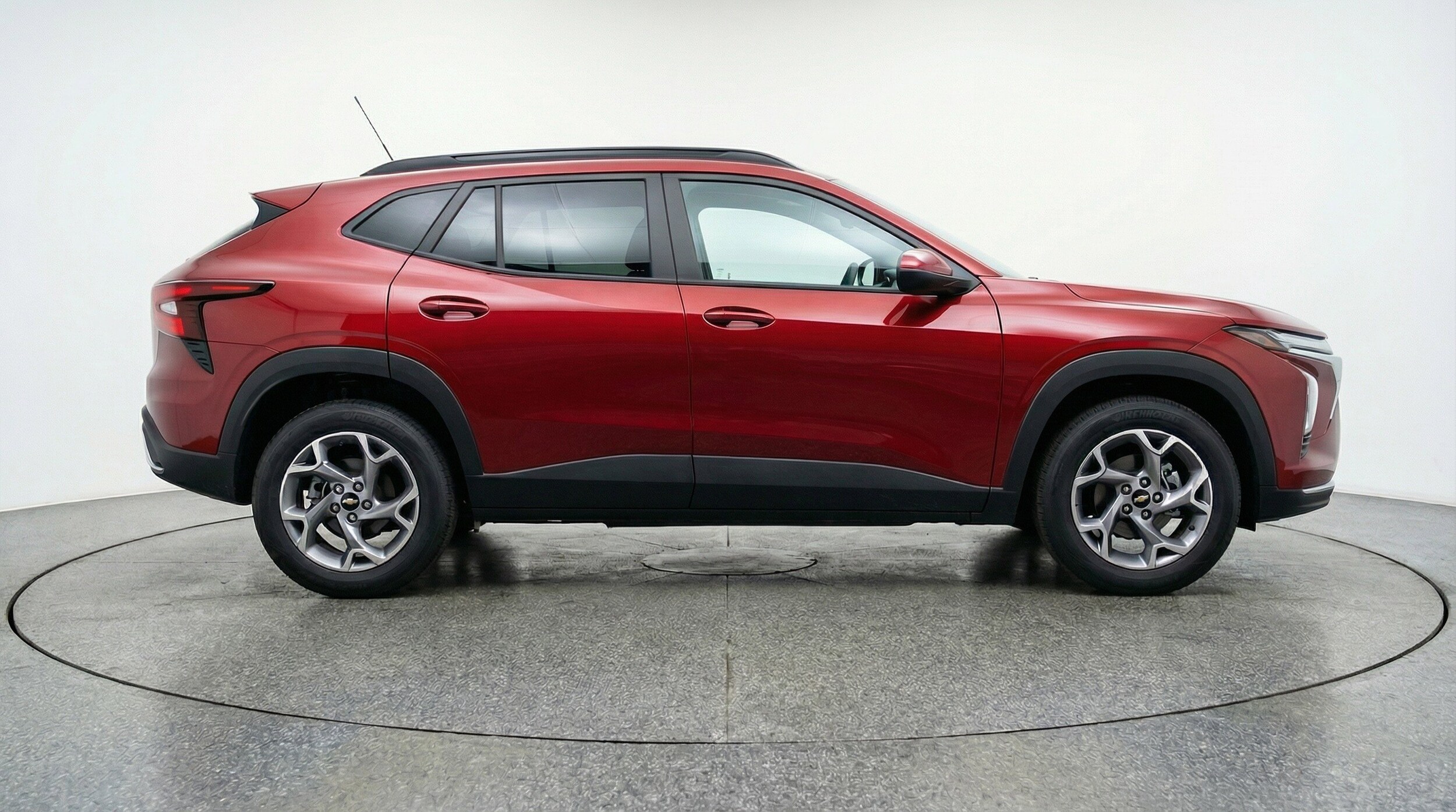 Thumbnail: 2025 Chevrolet Trax - 11