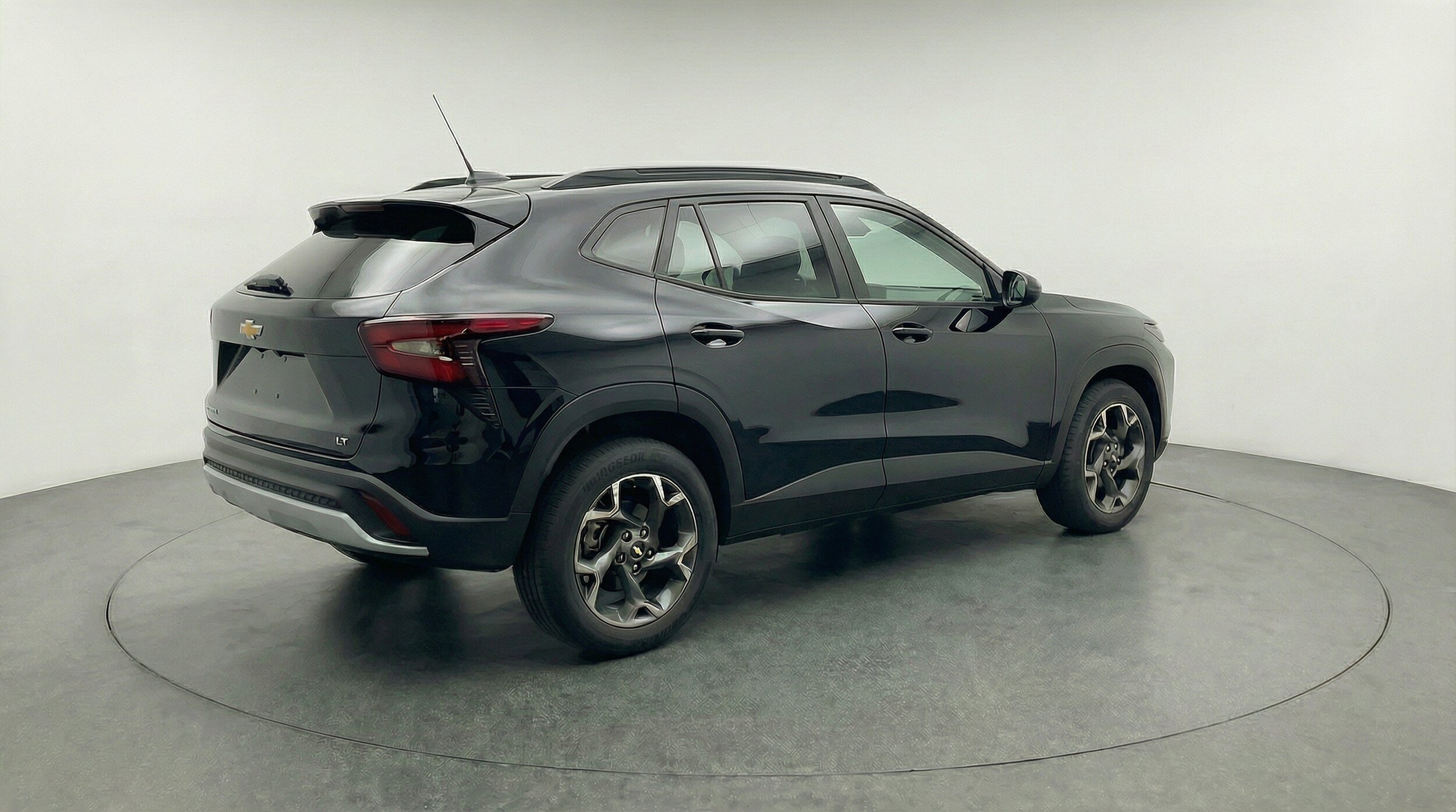 Thumbnail: 2025 Chevrolet Trax - 9