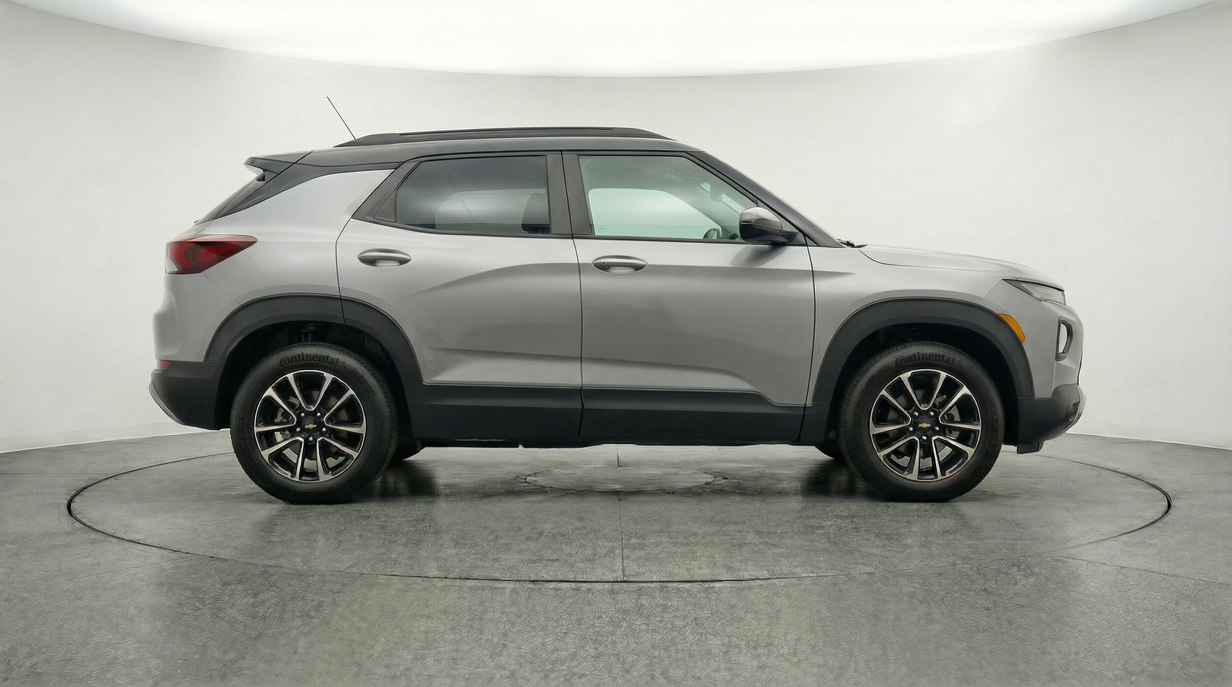 Thumbnail: 2025 Chevrolet TrailBlazer - 11