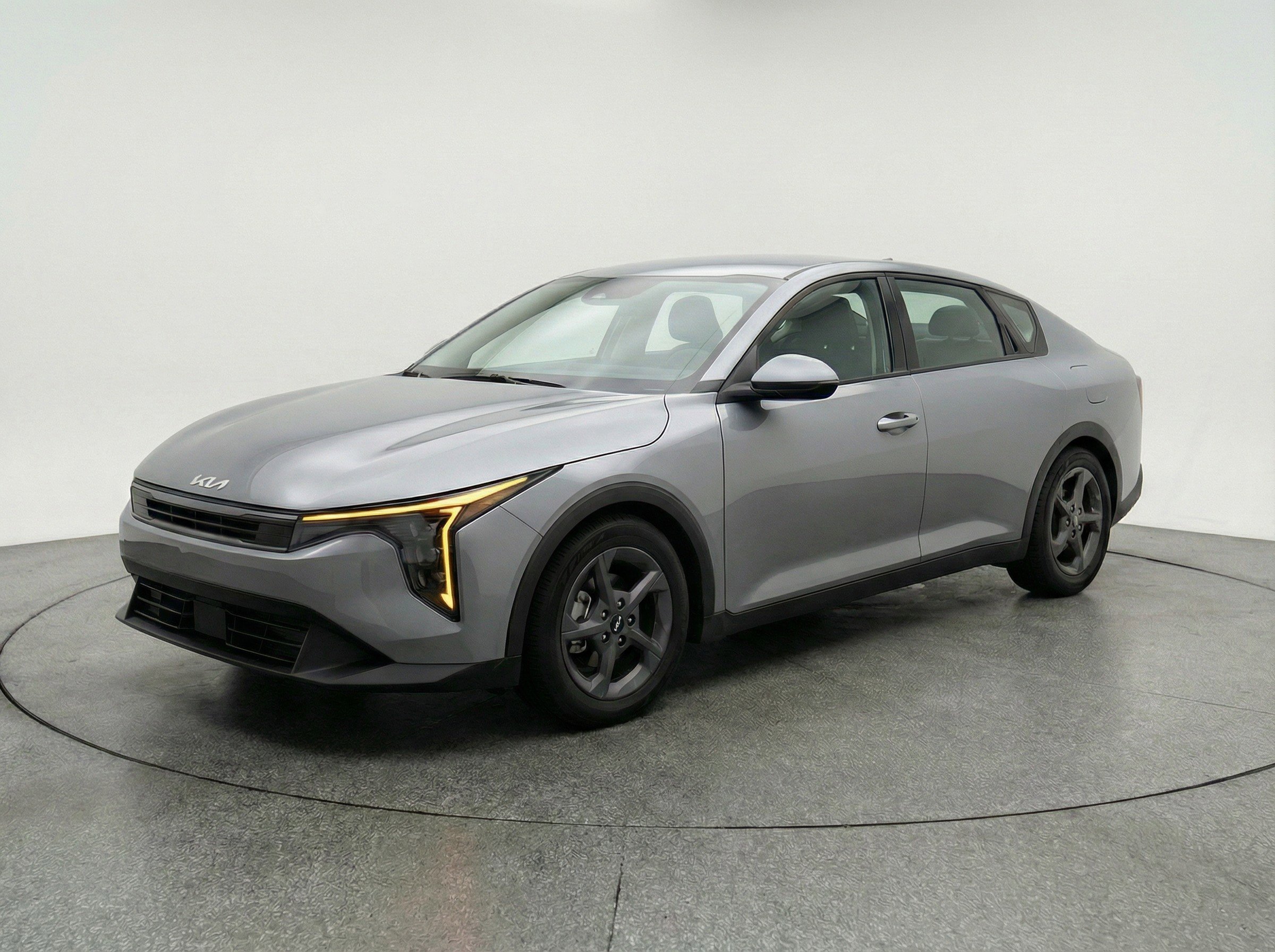 Thumbnail: 2025 Kia K4 - 3