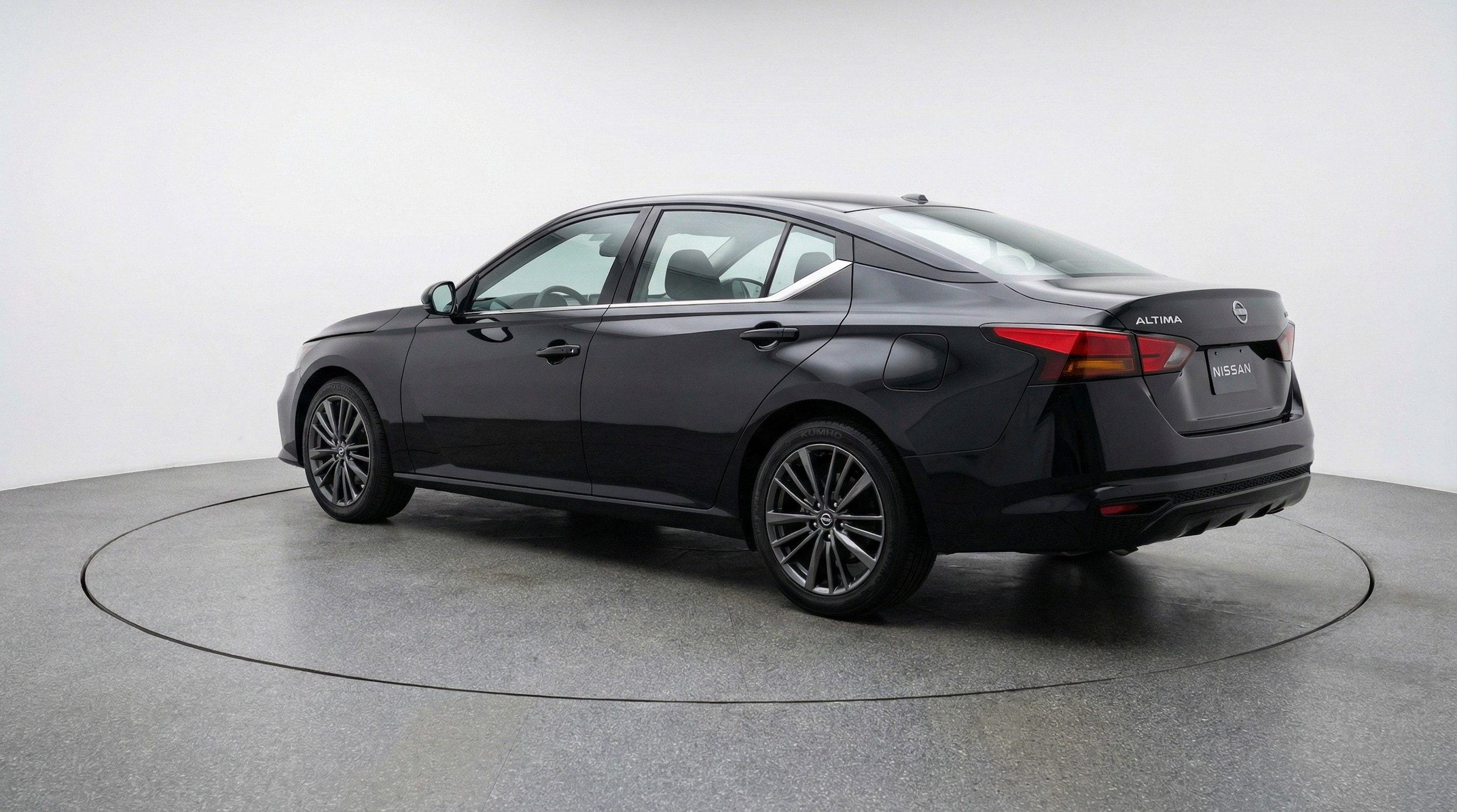 Thumbnail: 2025 Nissan Altima - 6