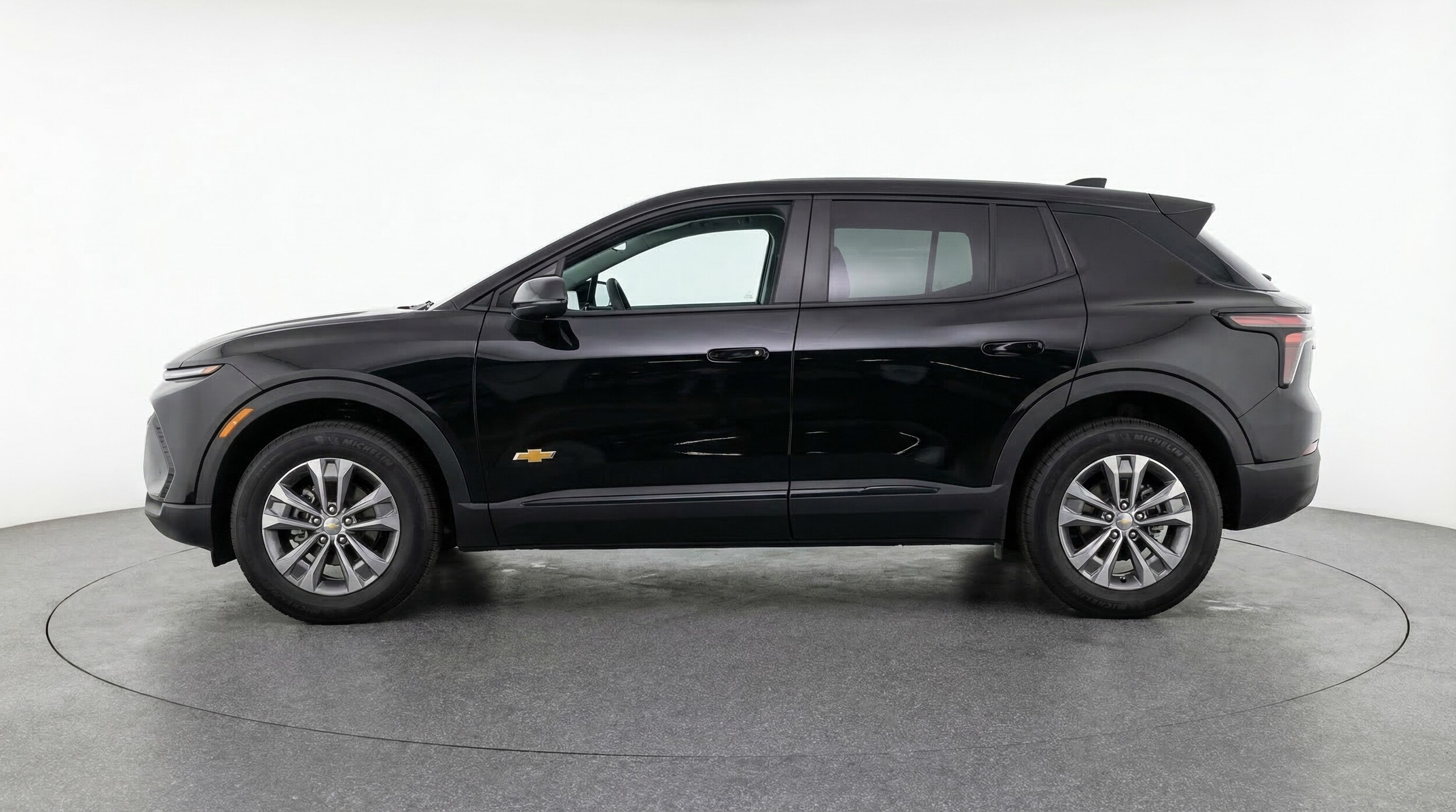 Thumbnail: 2025 Chevrolet Equinox - 4