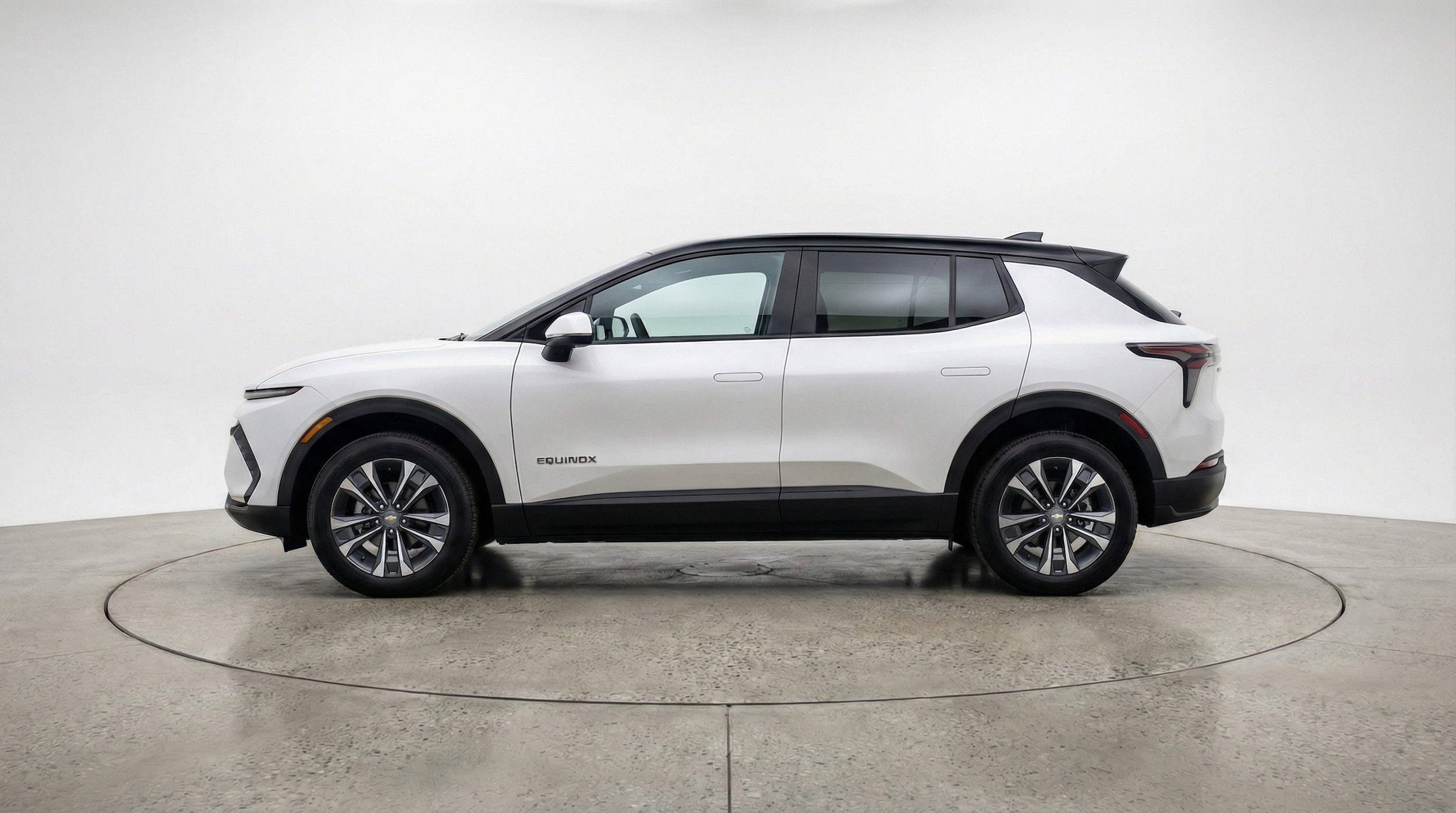 Thumbnail: 2025 Chevrolet Equinox - 5