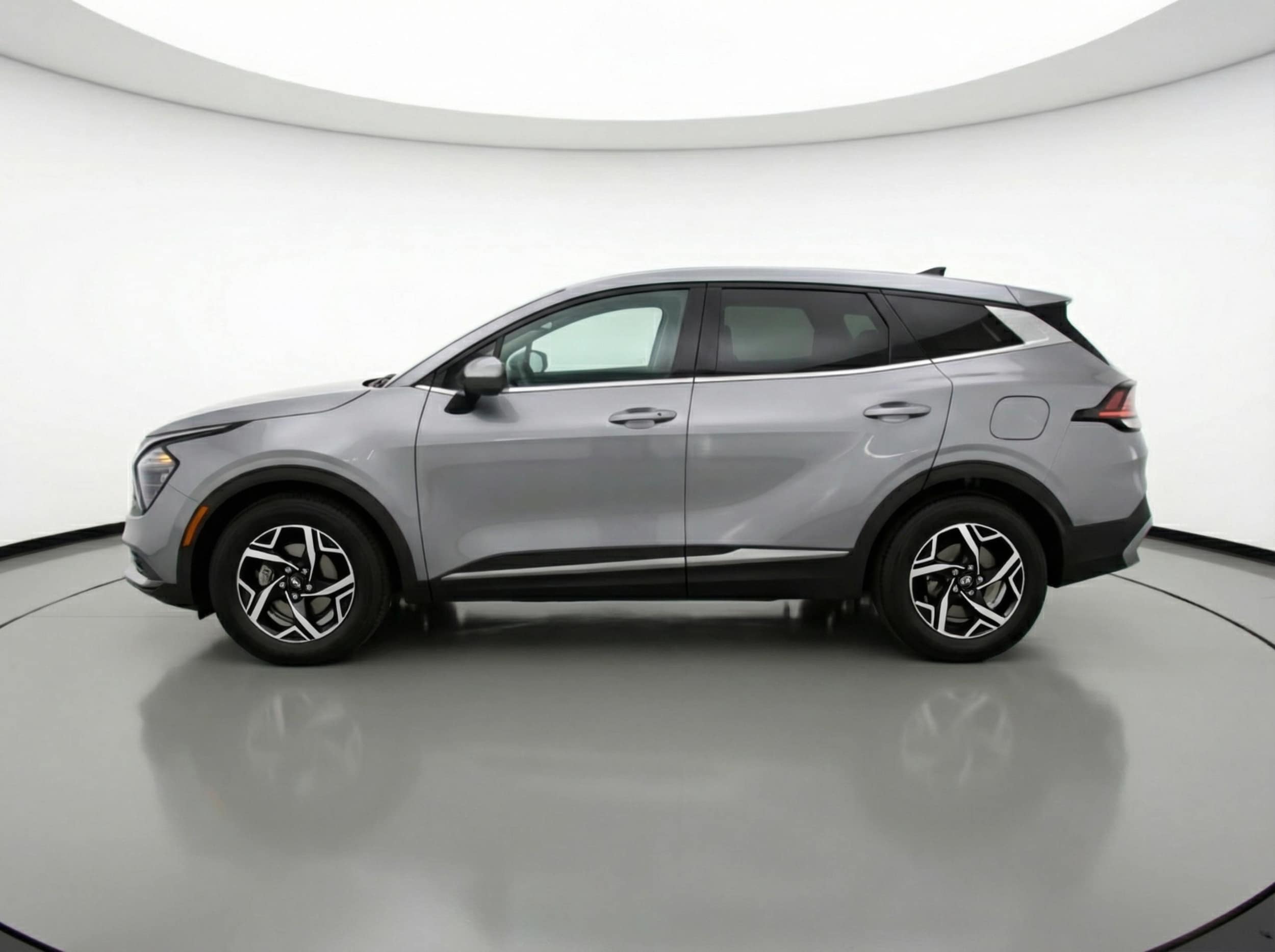 Thumbnail: 2025 Kia Sportage - 4