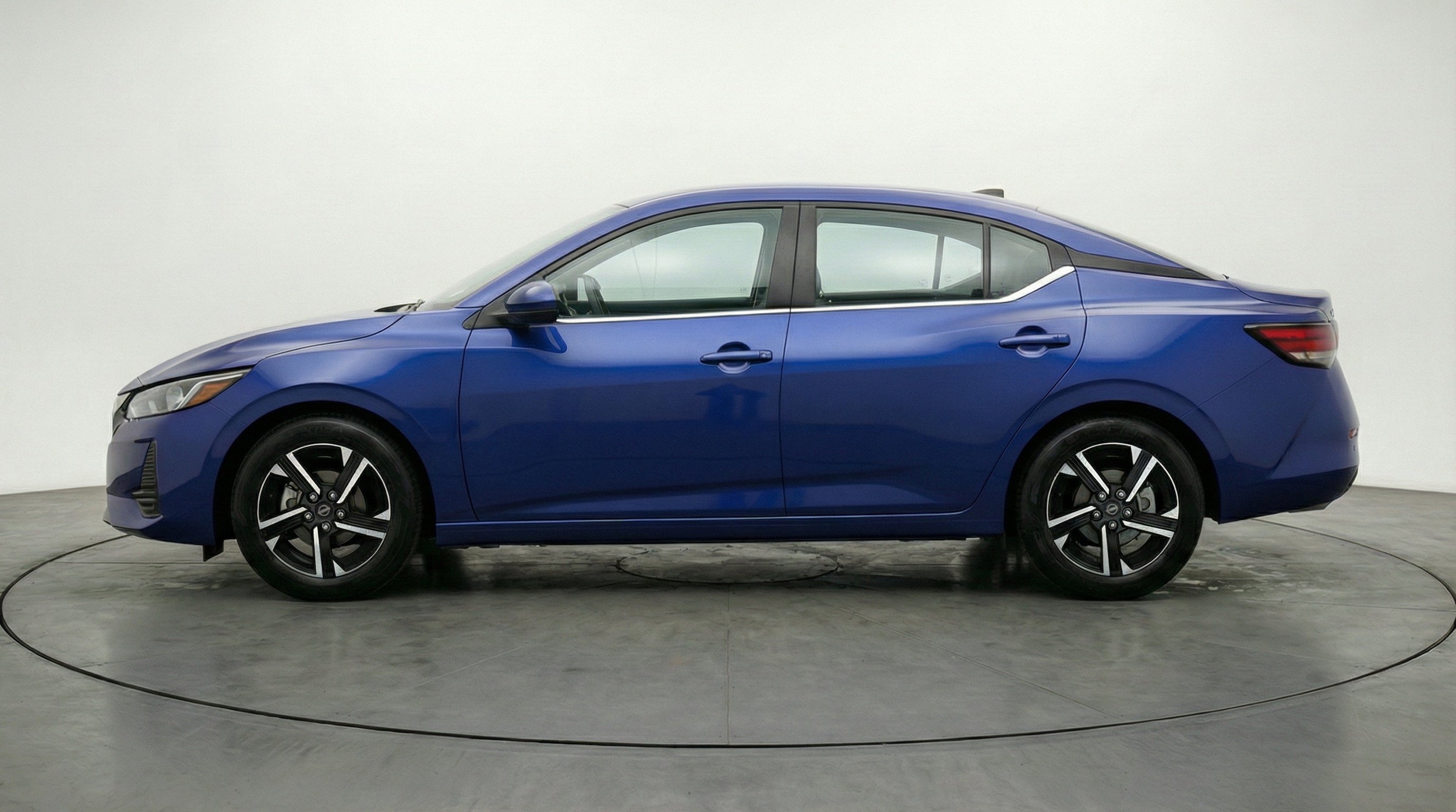 Thumbnail: 2025 Nissan Sentra - 5