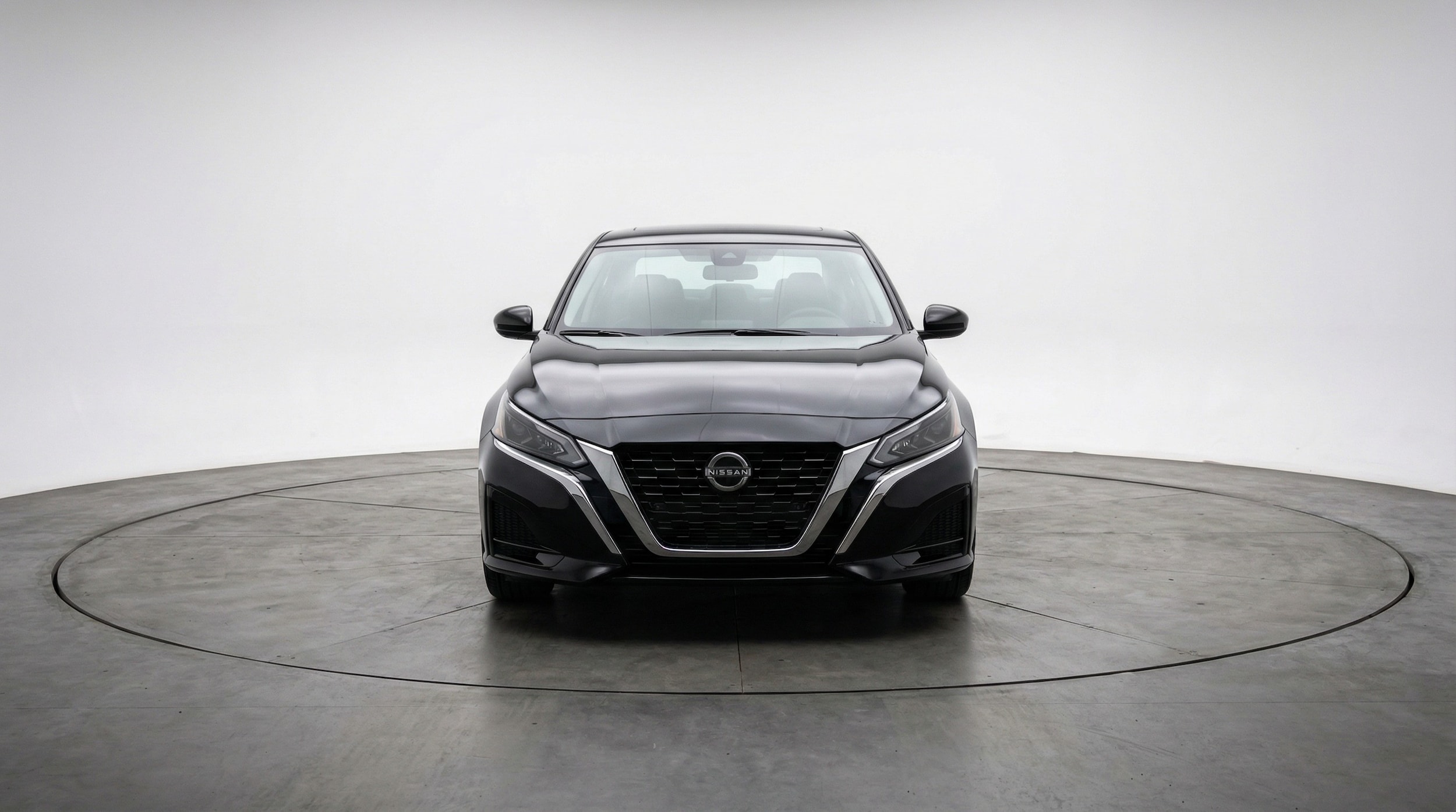 Thumbnail: 2025 Nissan Altima - 2