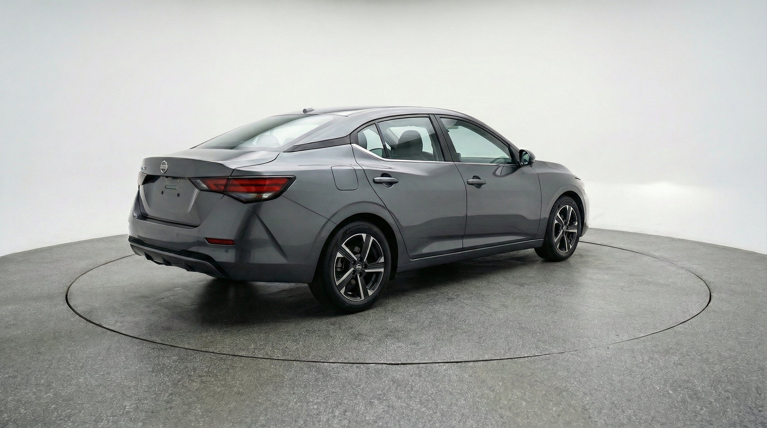 Thumbnail: 2025 Nissan Sentra - 9
