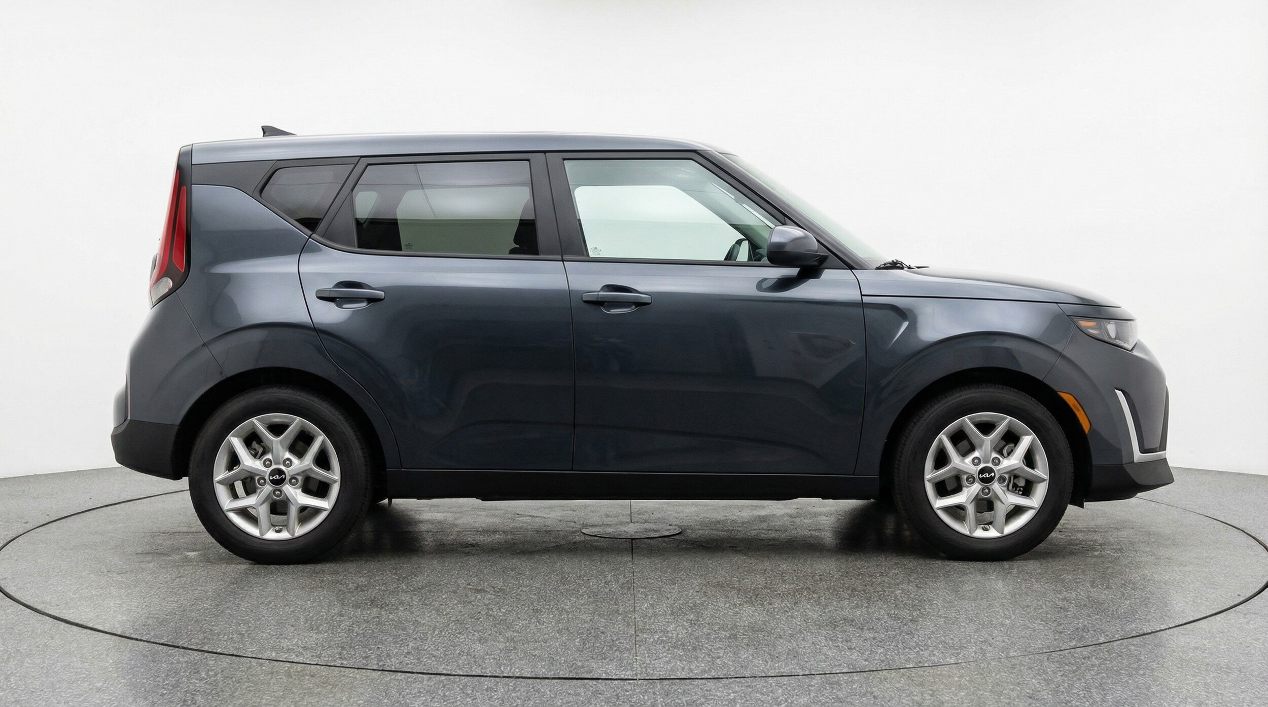 Thumbnail: 2025 Kia Soul - 8