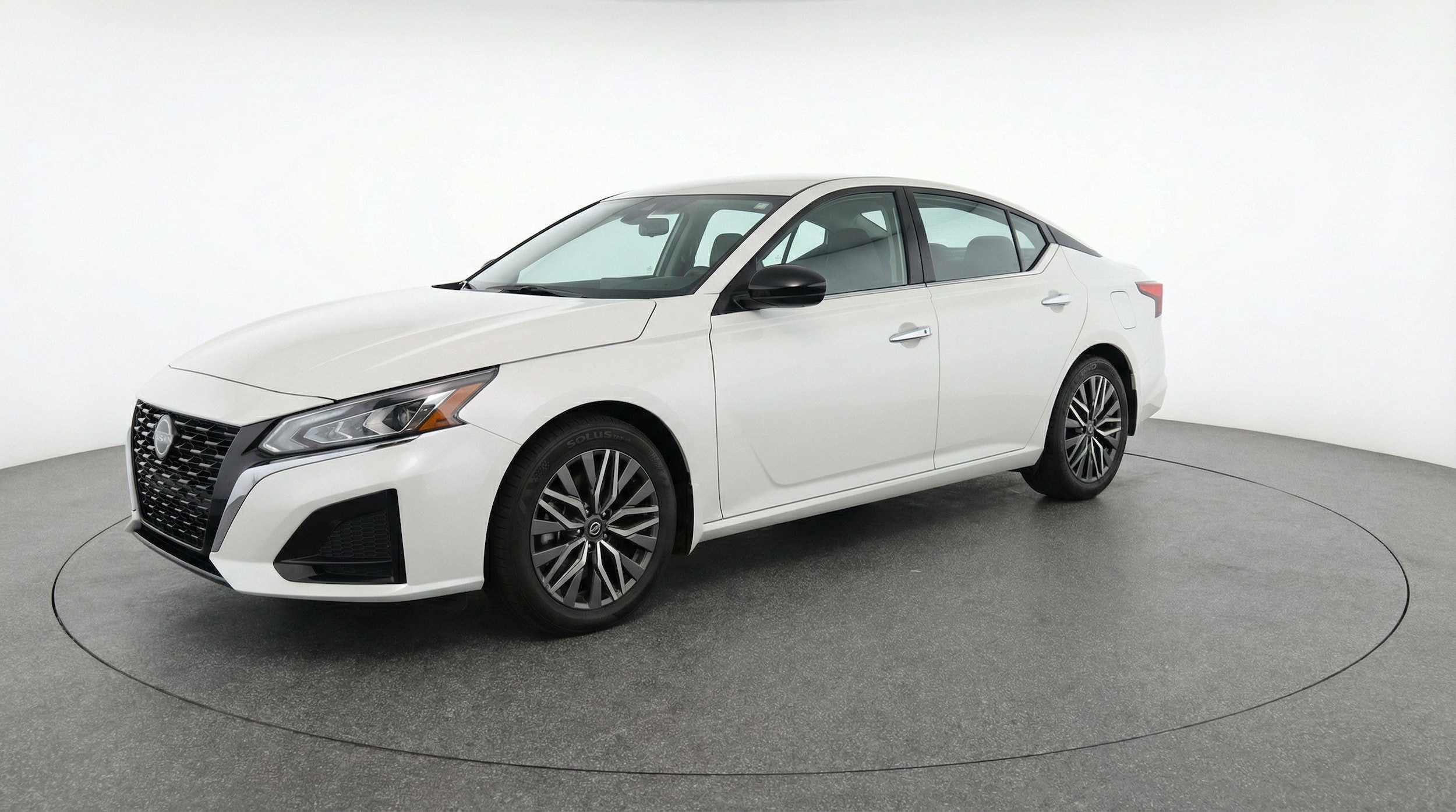 Thumbnail: 2025 Nissan Altima - 3