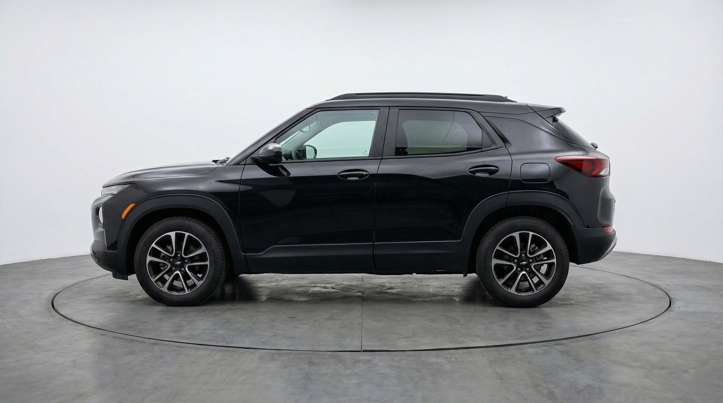 Thumbnail: 2025 Chevrolet TrailBlazer - 5