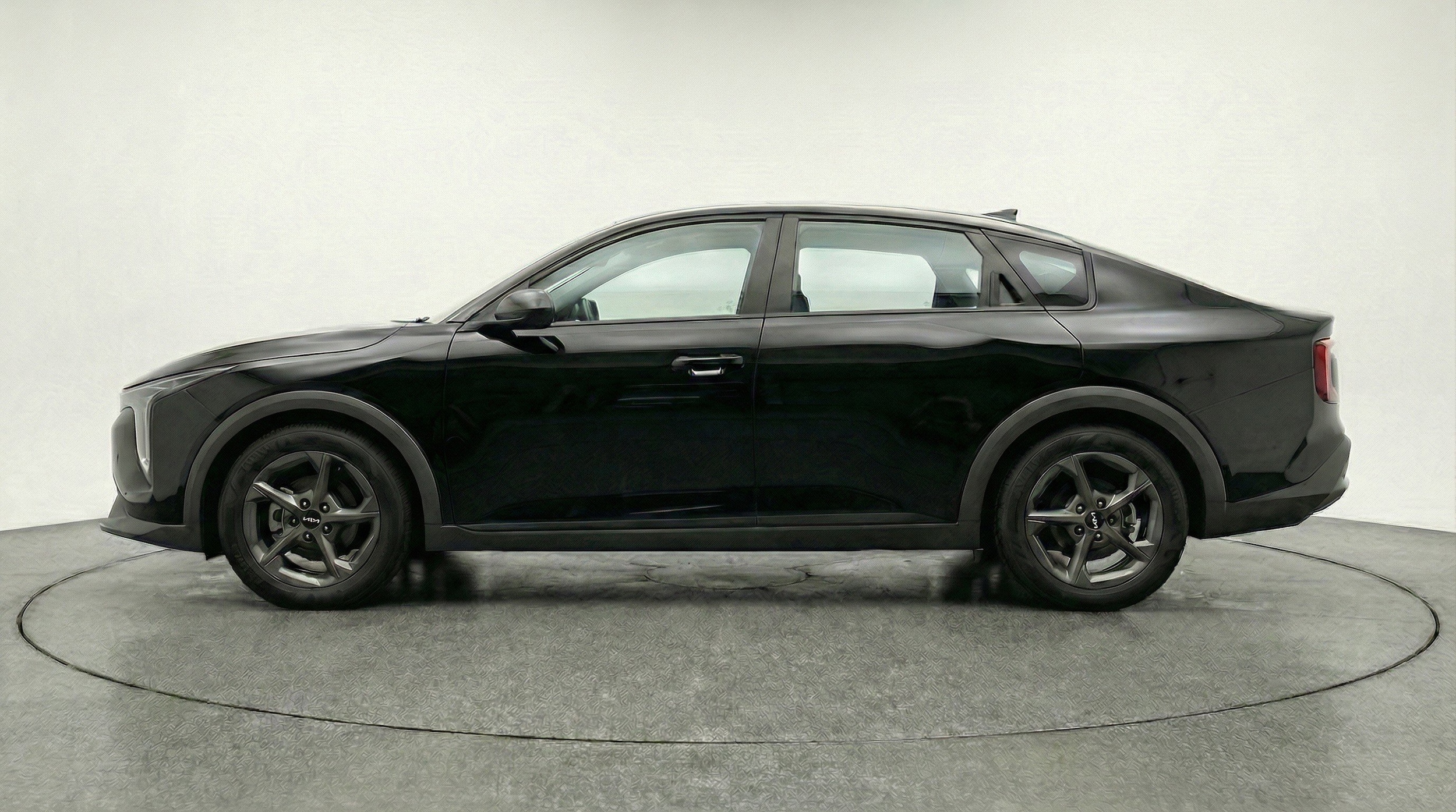 Thumbnail: 2025 Kia K4 - 5