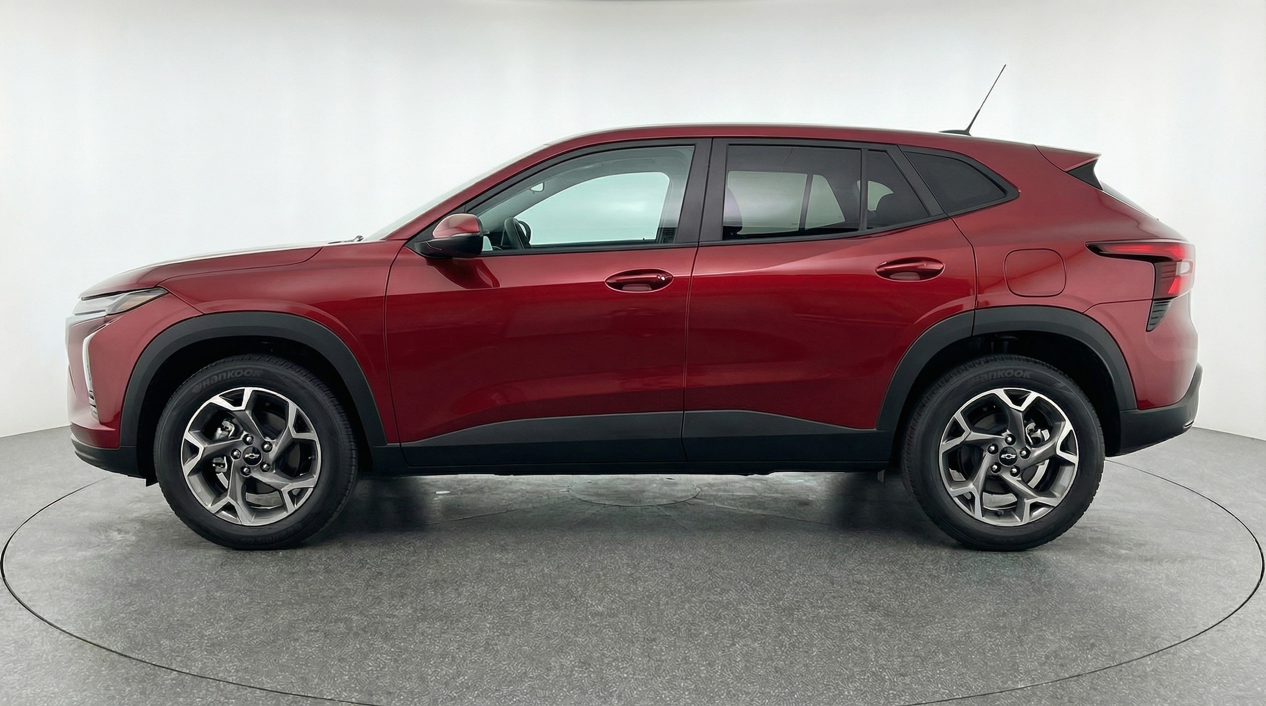 Thumbnail: 2025 Chevrolet Trax - 4