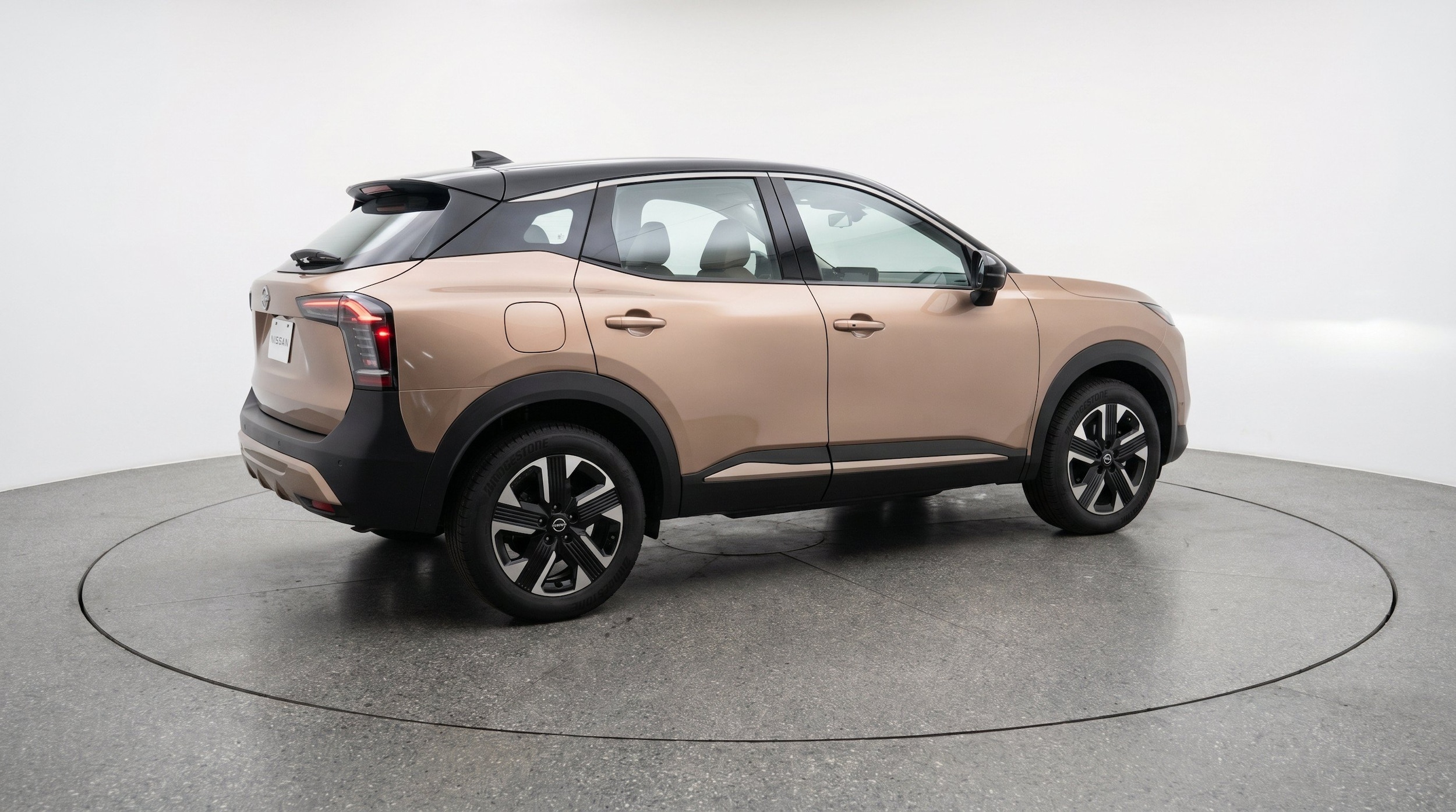 Thumbnail: 2026 Nissan Kicks - 9