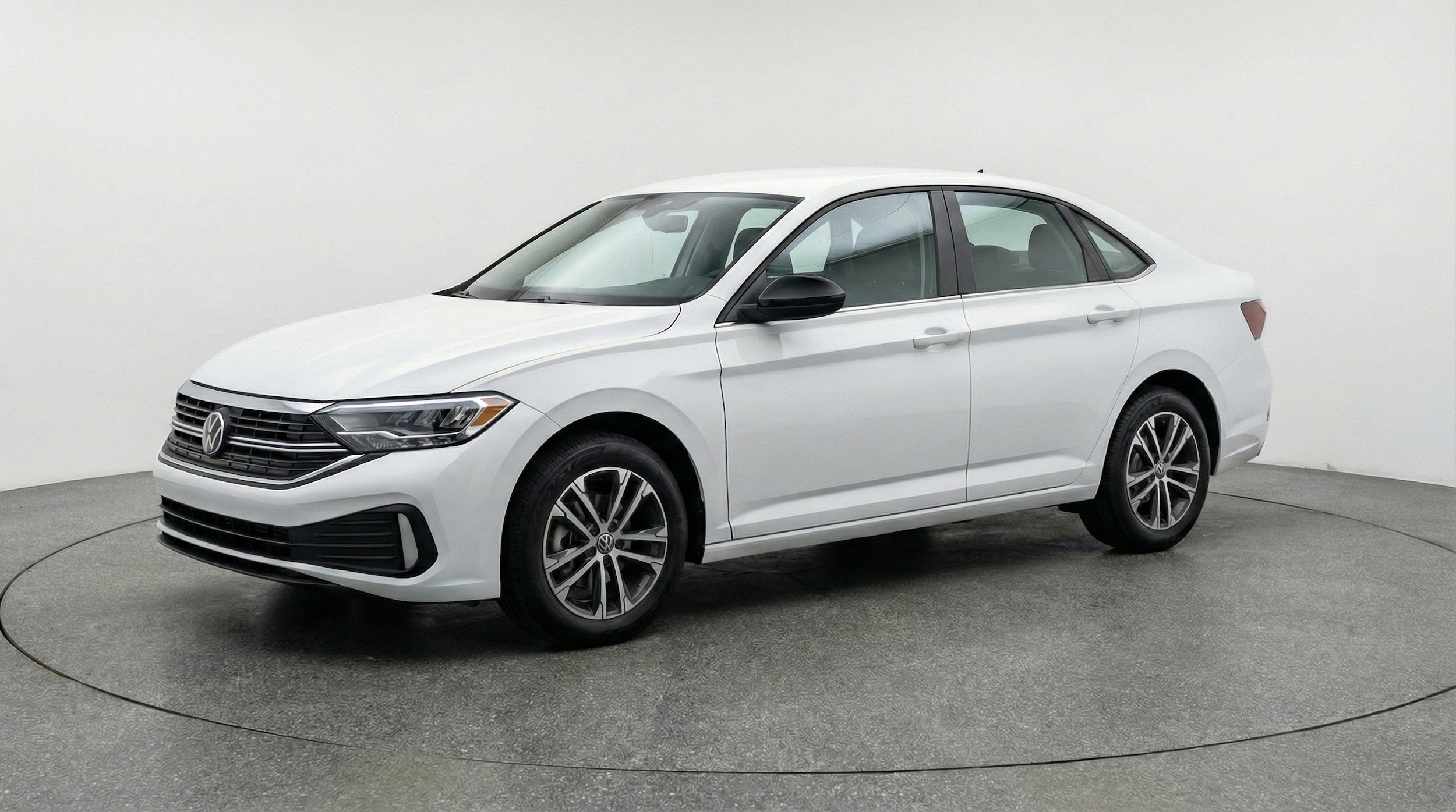 Thumbnail: 2025 Volkswagen Jetta - 3