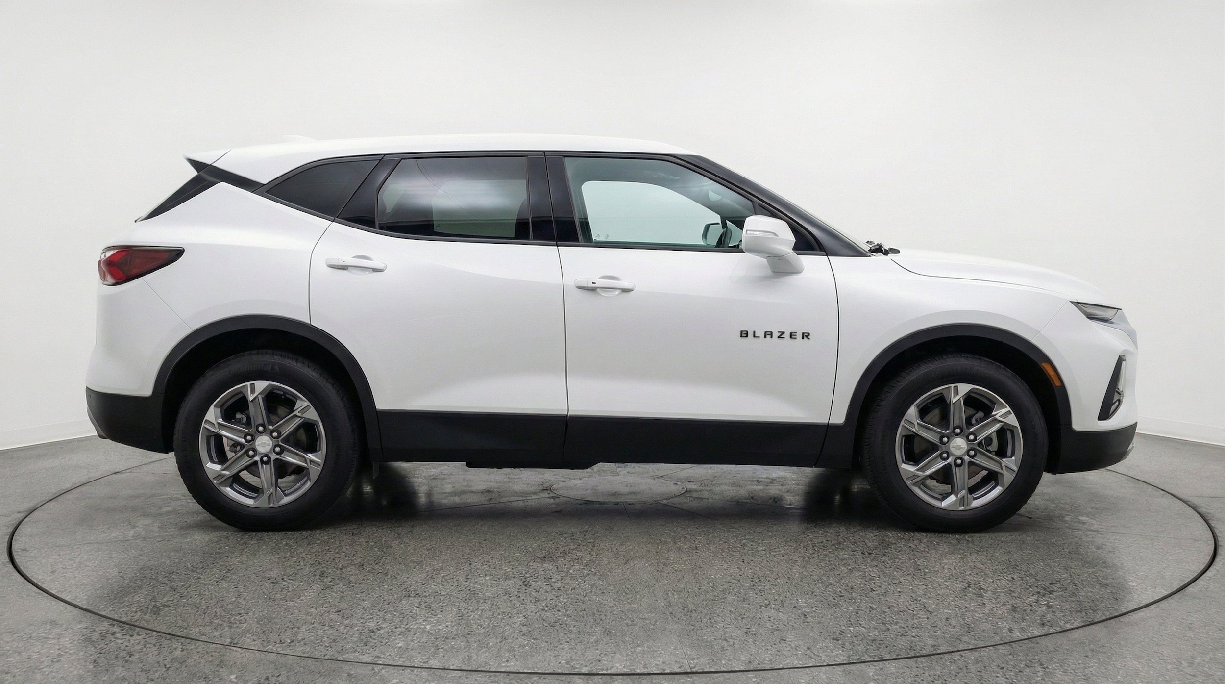 Thumbnail: 2025 Chevrolet Blazer - 10