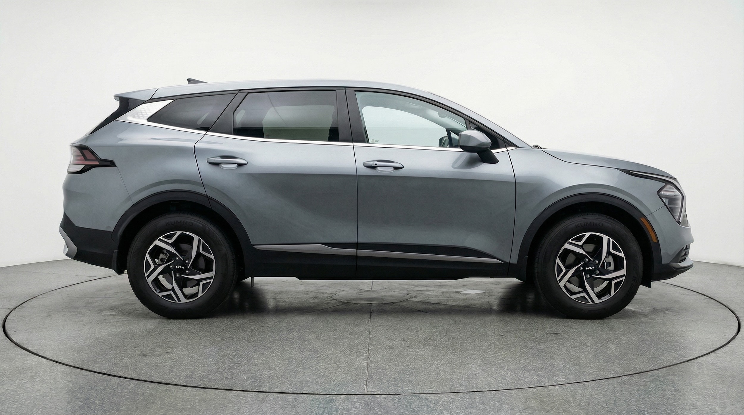 Thumbnail: 2025 Kia Sportage - 8