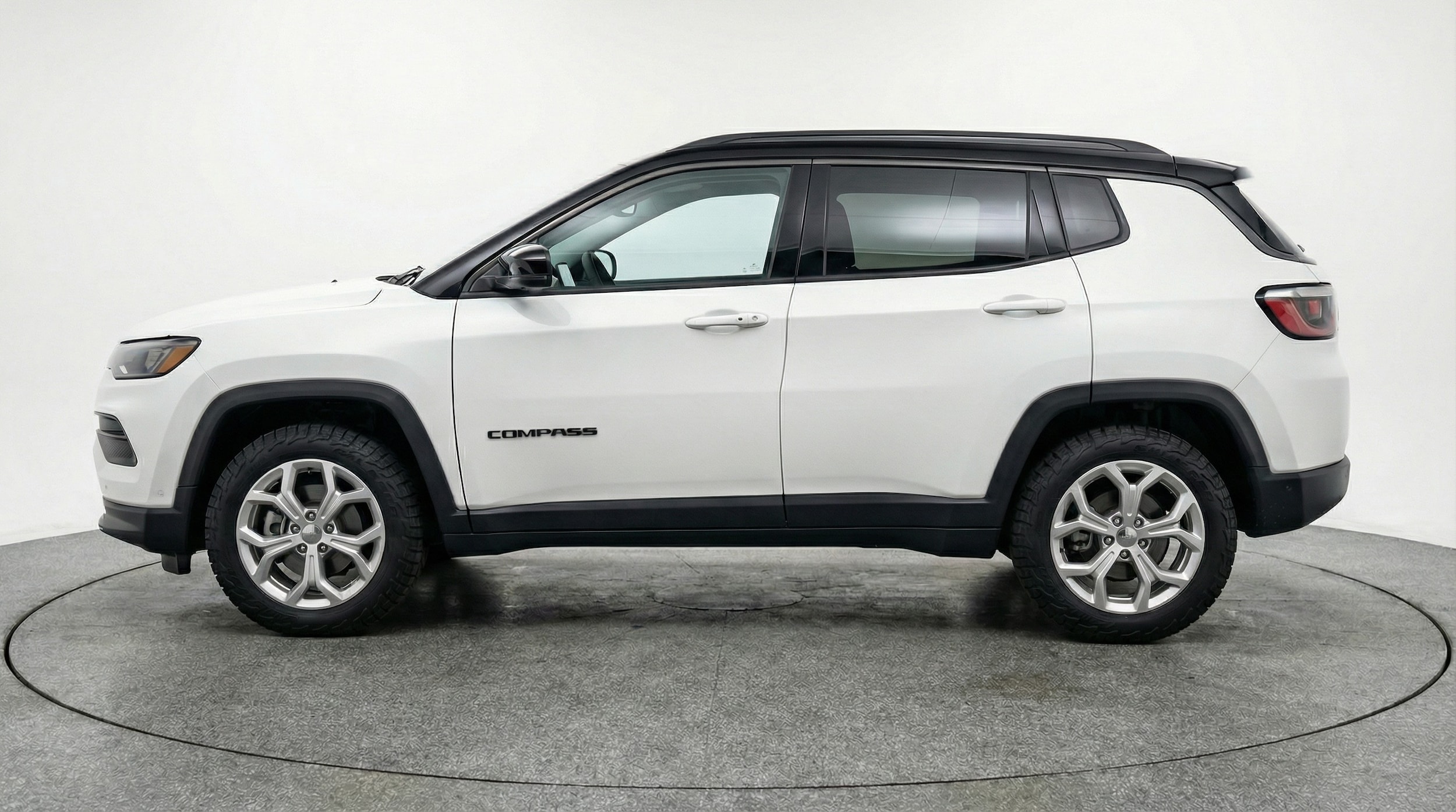 Thumbnail: 2025 Jeep Compass - 4