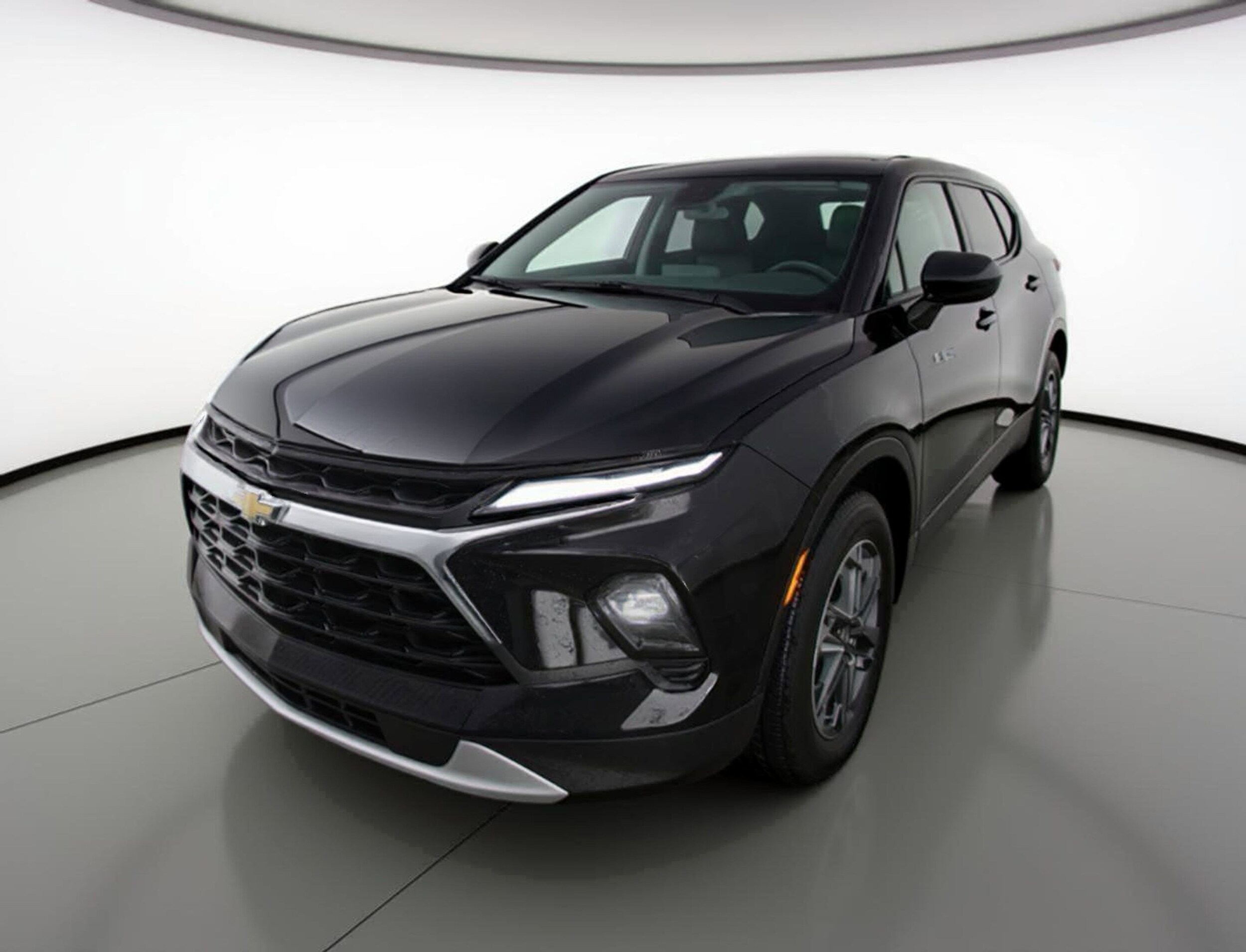 Thumbnail: 2025 Chevrolet Blazer - 3