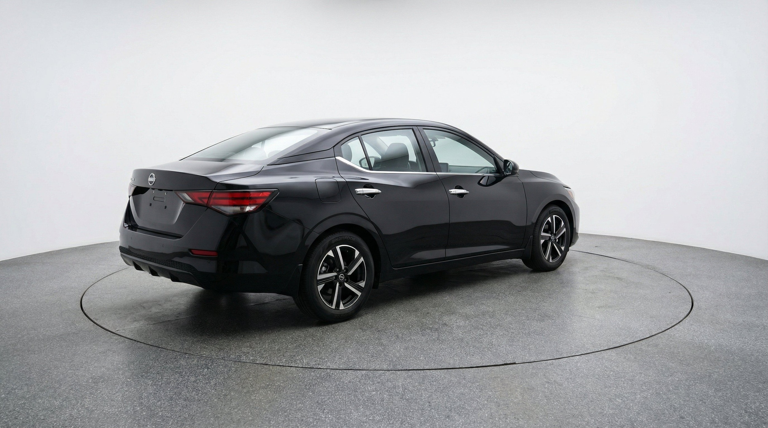 Thumbnail: 2025 Nissan Sentra - 9