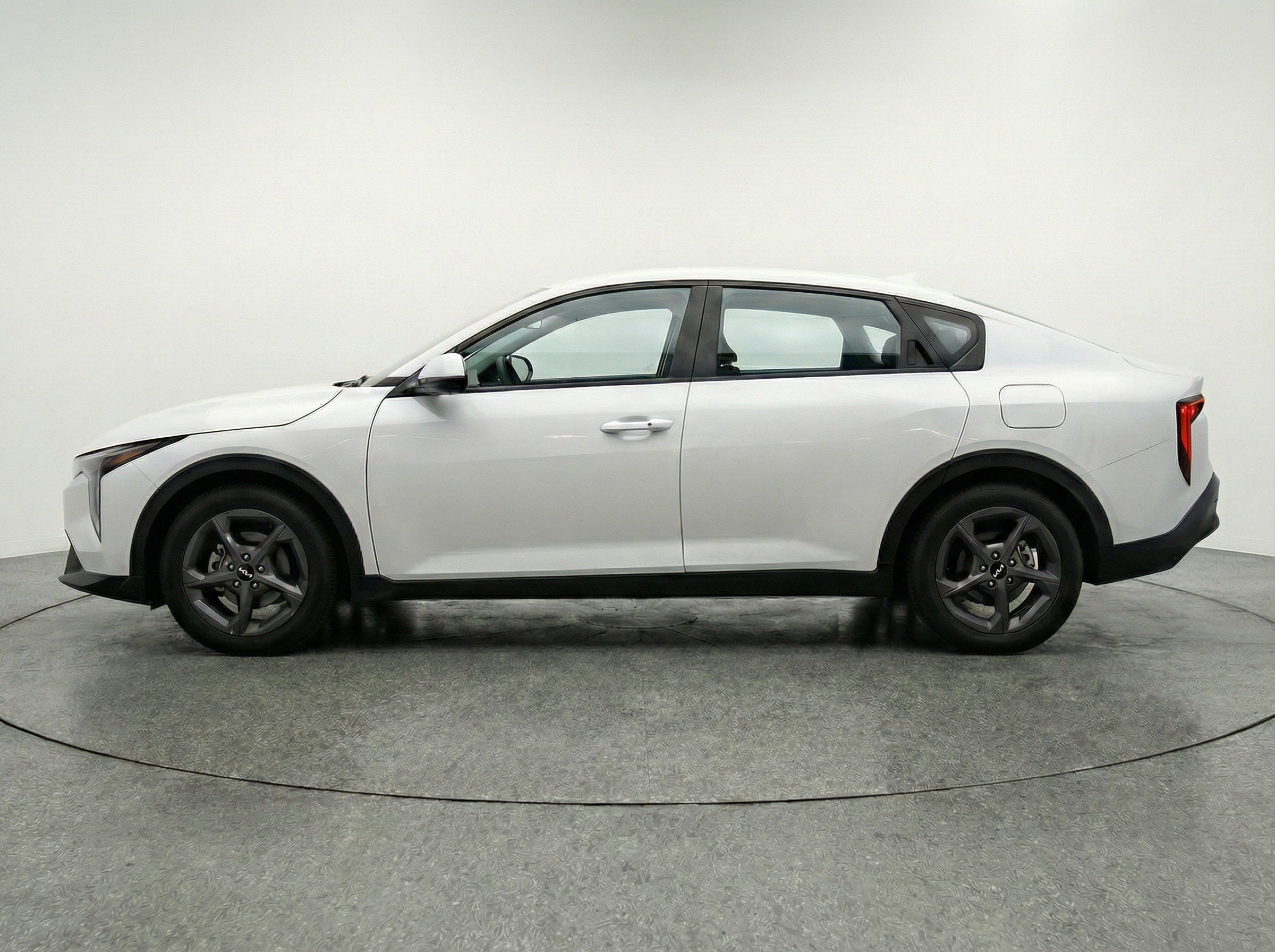 Thumbnail: 2025 Kia K4 - 5
