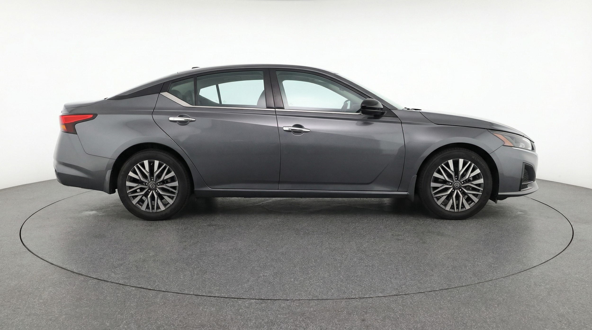 Thumbnail: 2025 Nissan Altima - 8