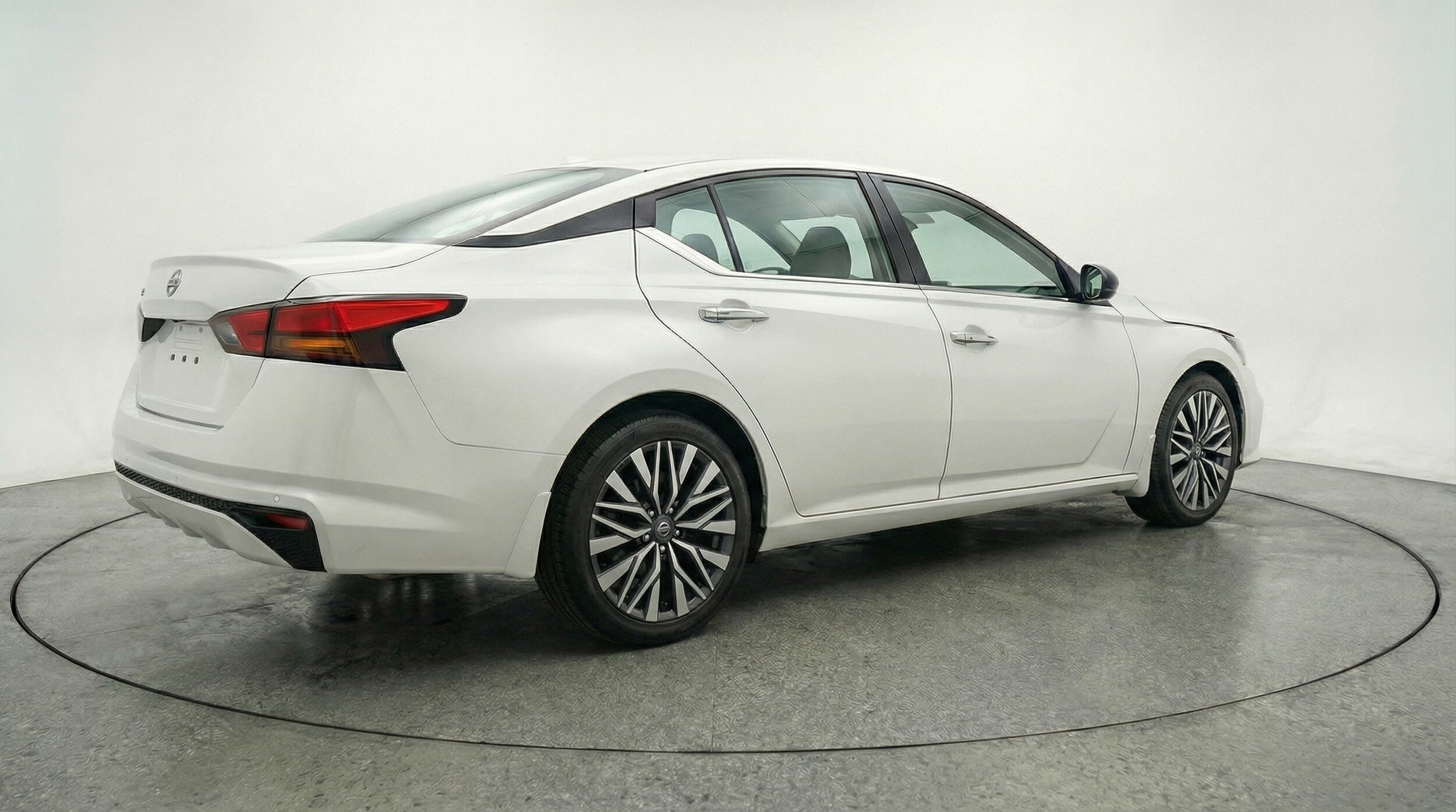 Thumbnail: 2025 Nissan Altima - 7