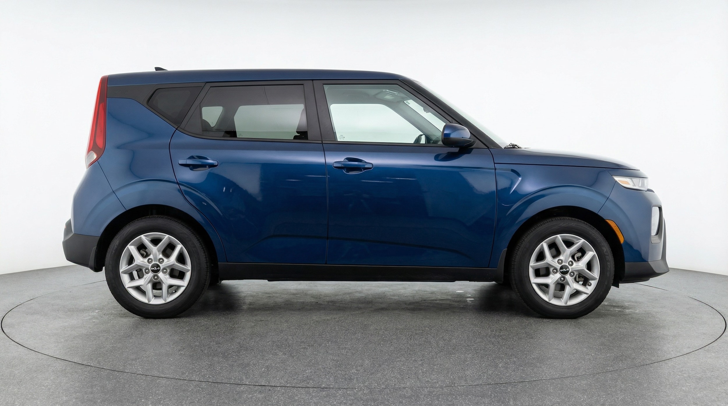 Thumbnail: 2025 Kia Soul - 8