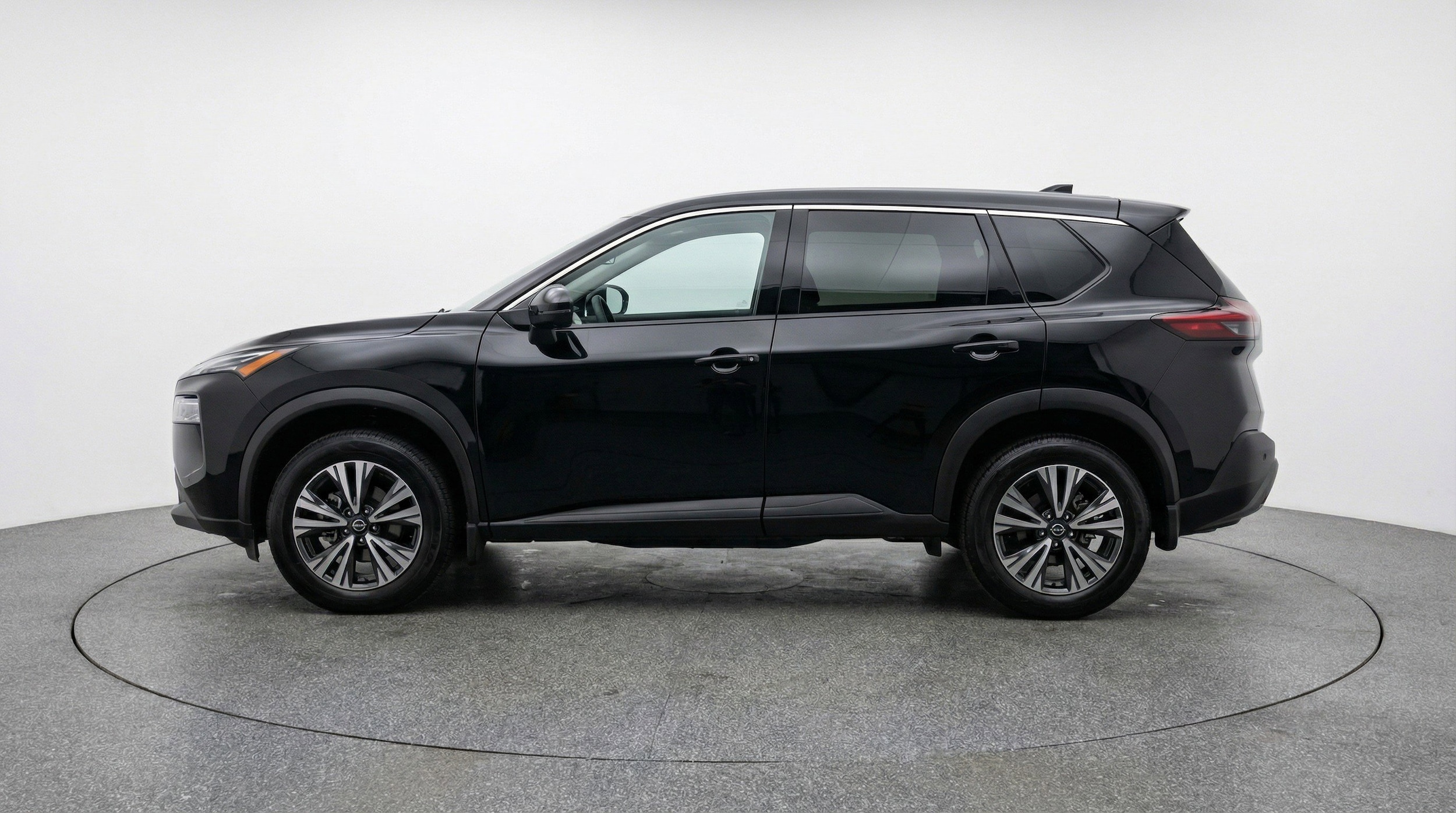 Thumbnail: 2025 Nissan Rogue - 5