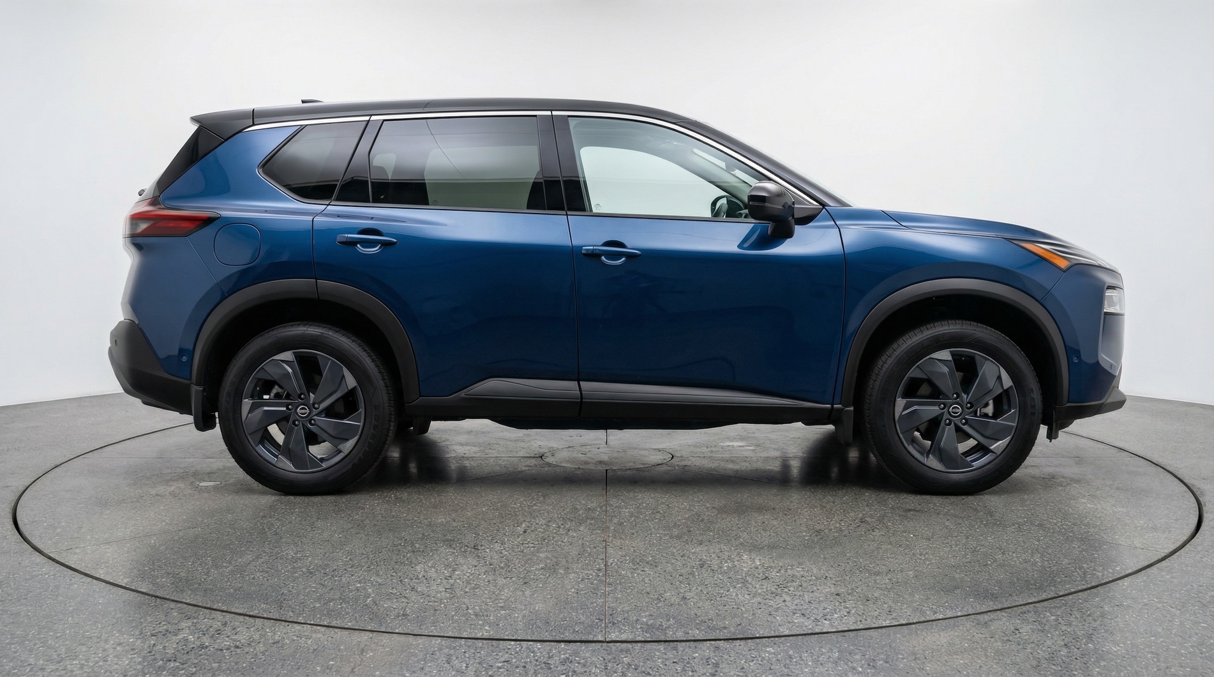 Thumbnail: 2025 Nissan Rogue - 8