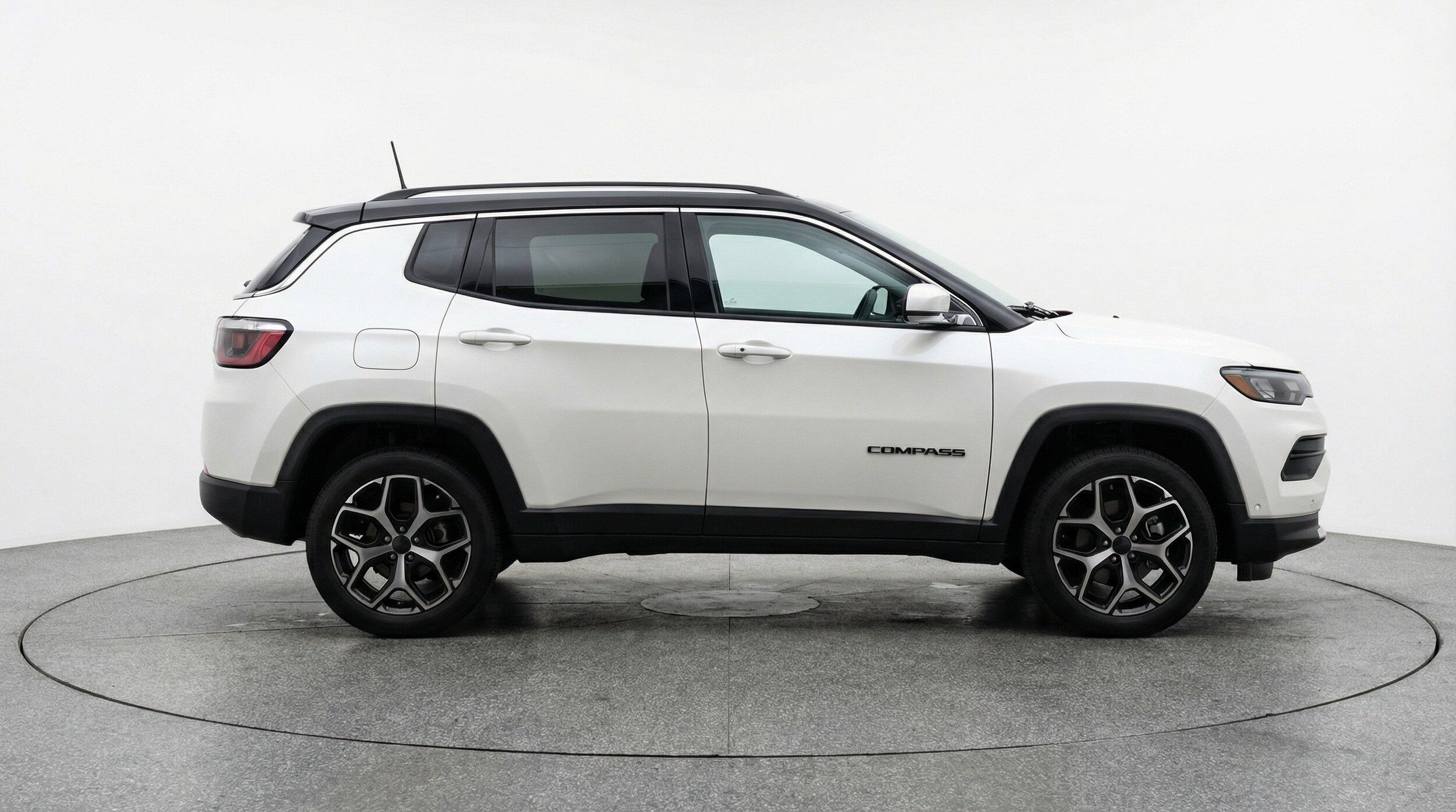 Thumbnail: 2025 Jeep Compass - 11