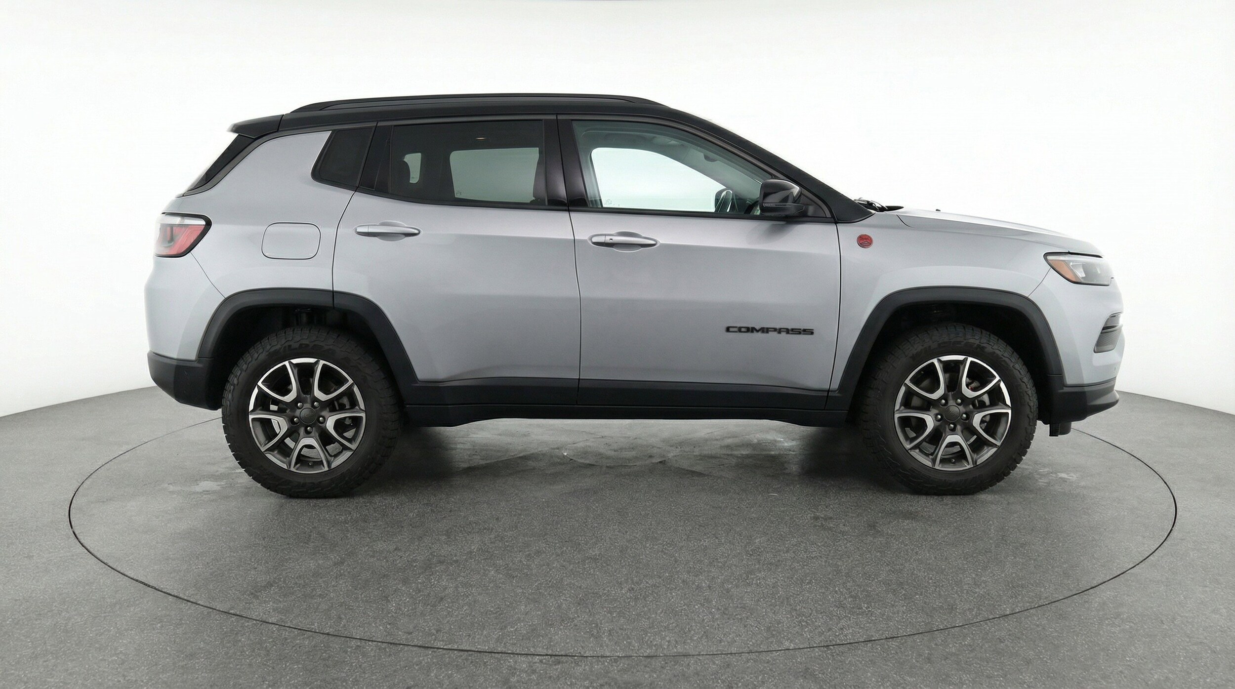 Thumbnail: 2025 Jeep Compass - 11