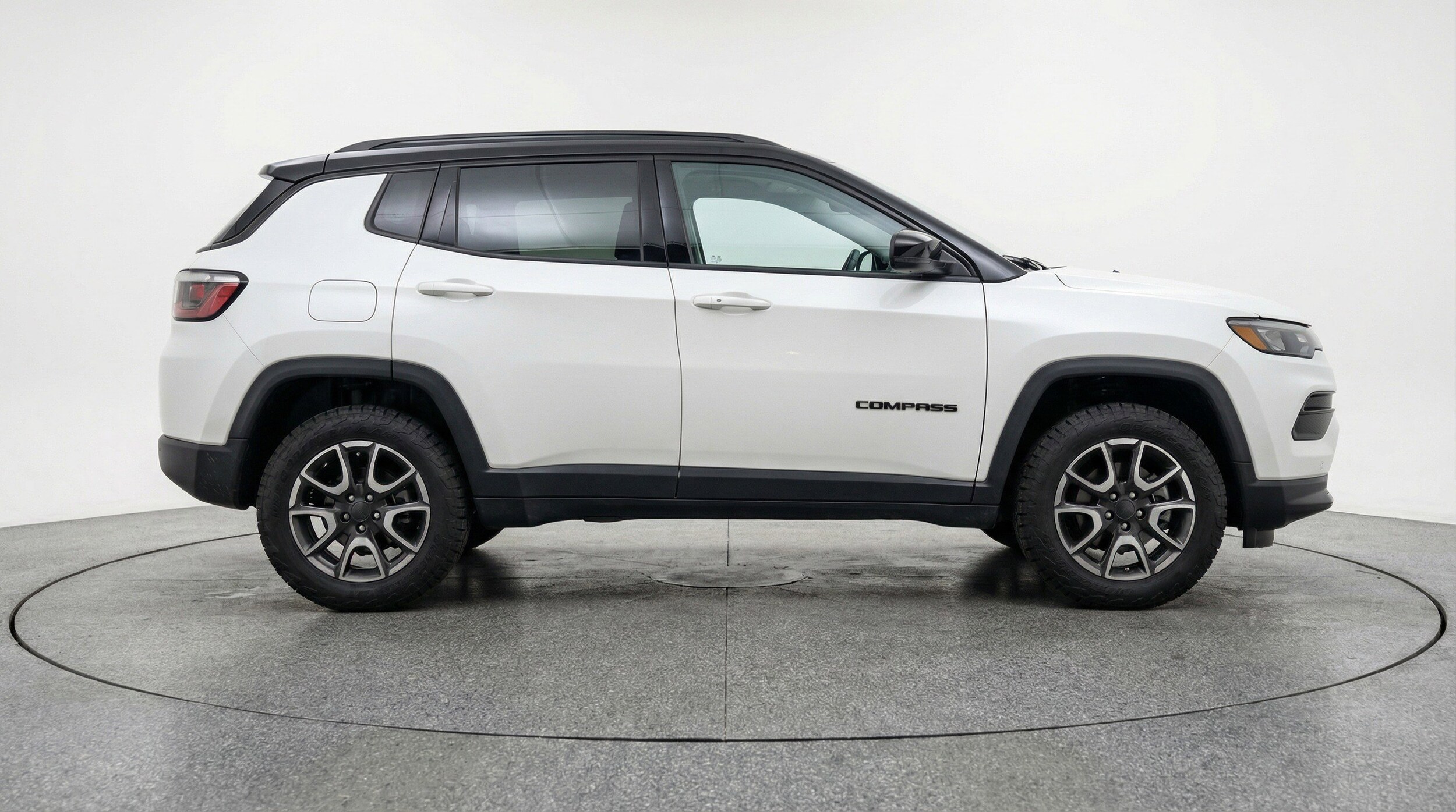 Thumbnail: 2025 Jeep Compass - 11